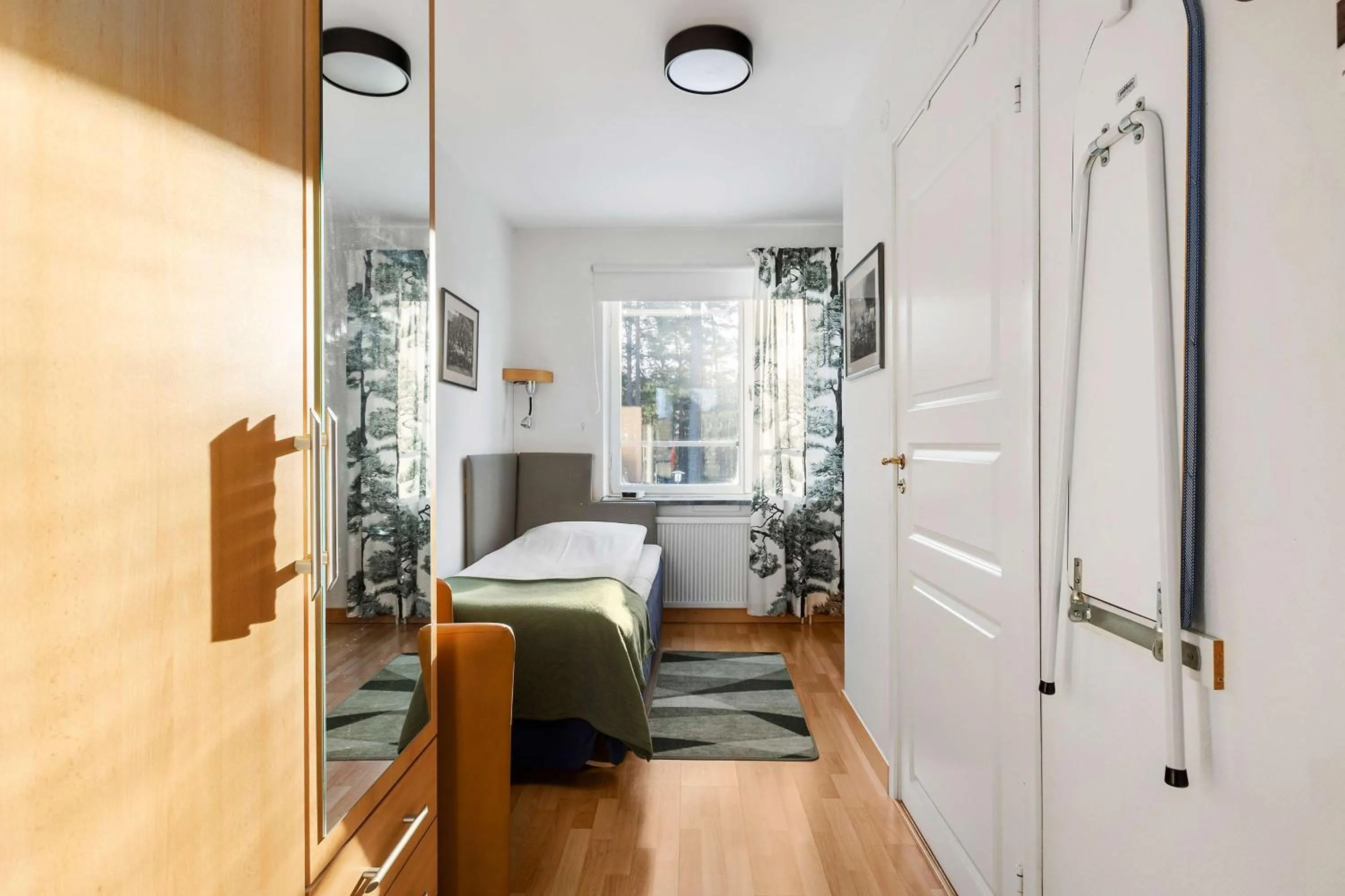 Bedroom in Hotel Malmkoping, BW Signature Collection