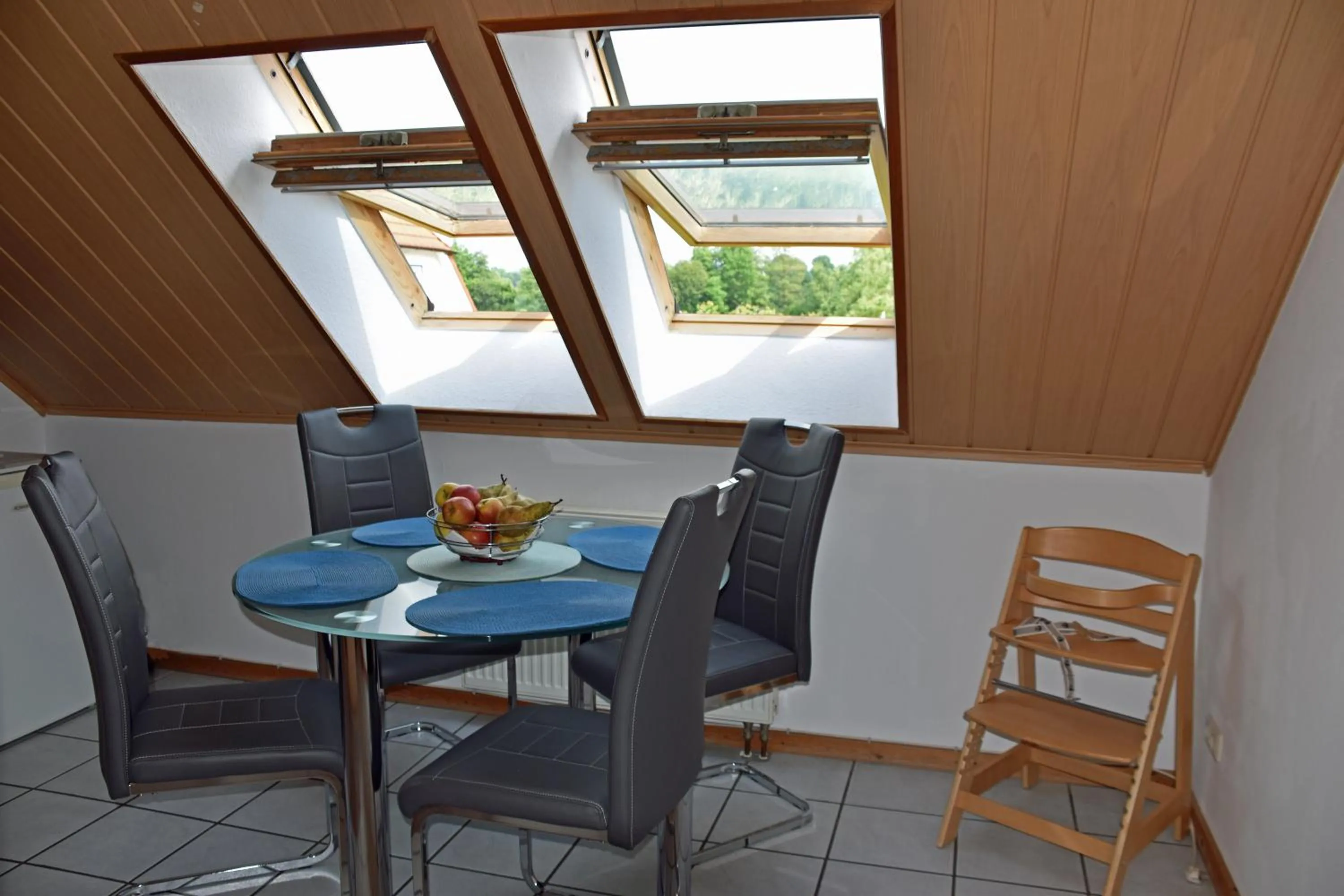 Dining area in Ferienwohnung Uchte