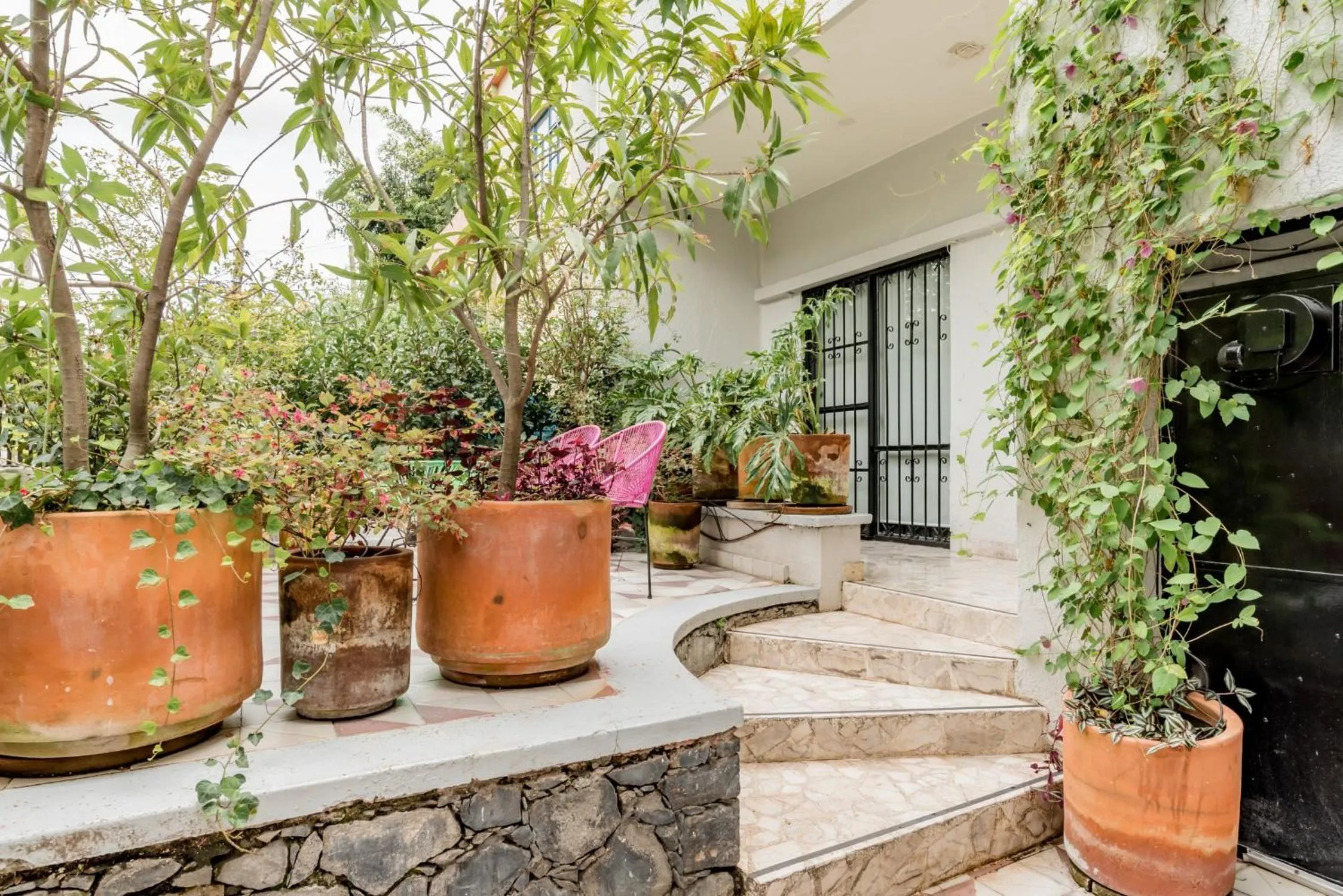 Facade/entrance in Casa Alexia