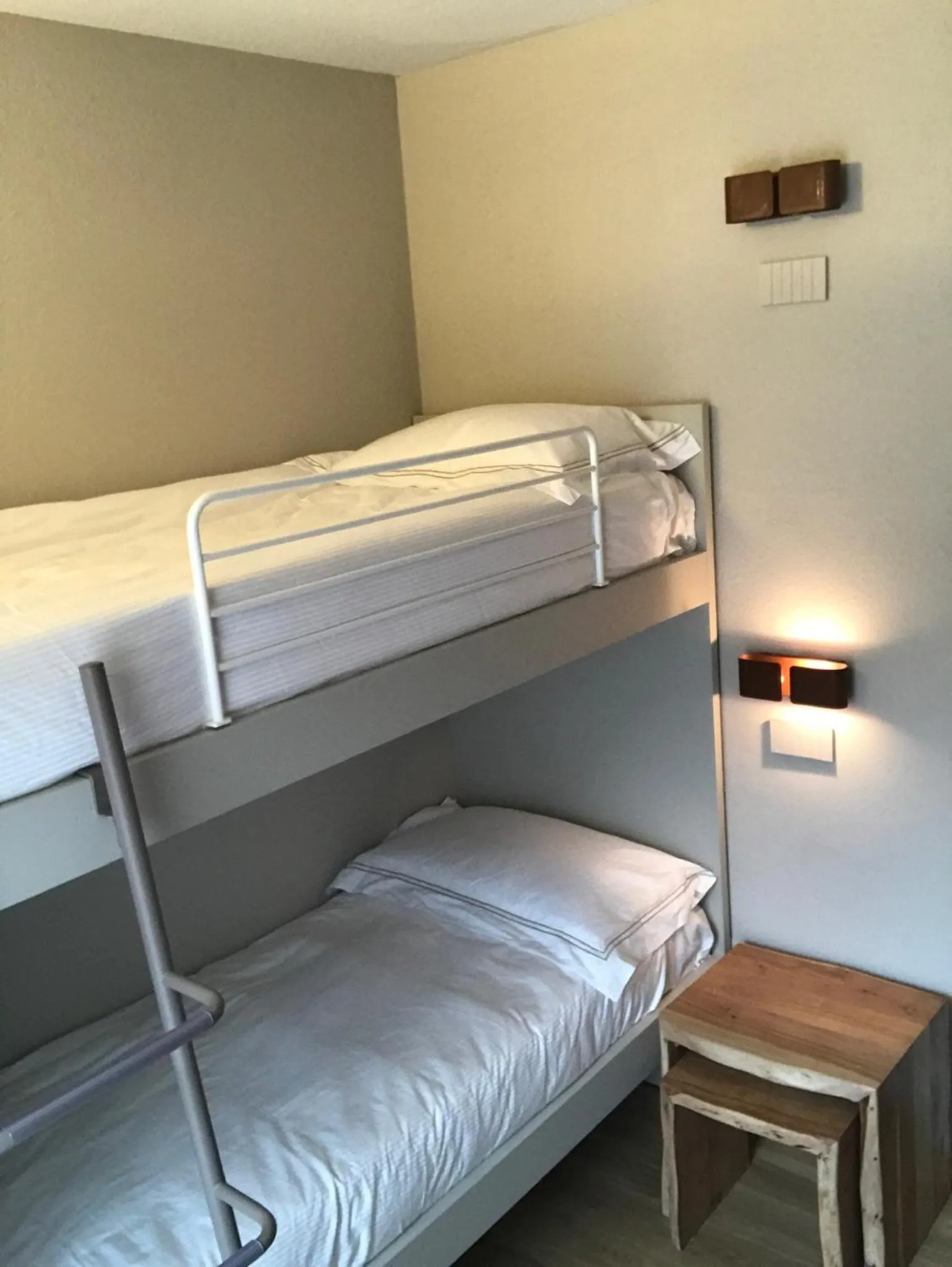 Bed in Chalet Bizet - Limone 1400