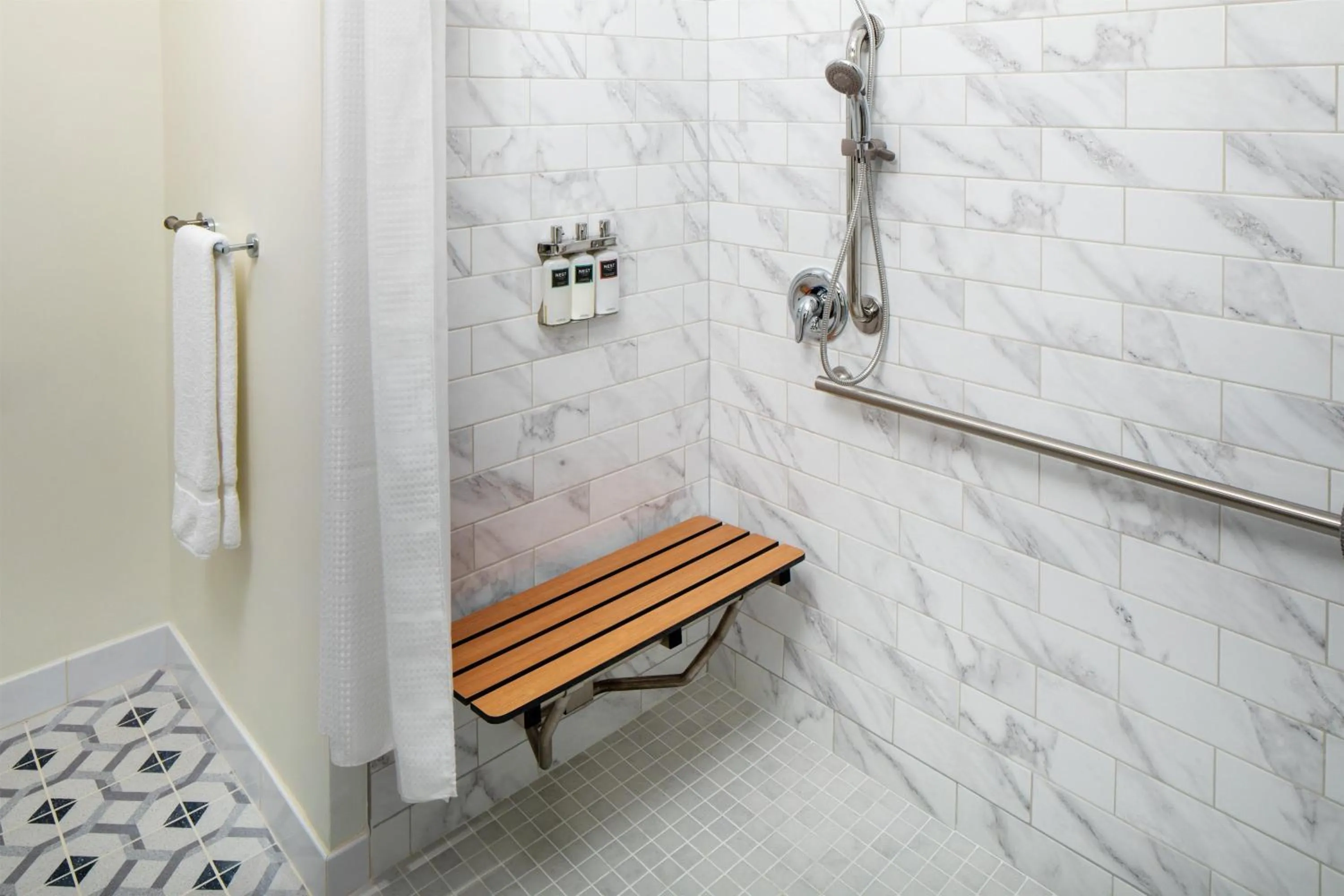 Bathroom in Wild Dunes Resort - Sweetgrass Inn and Boardwalk Inn