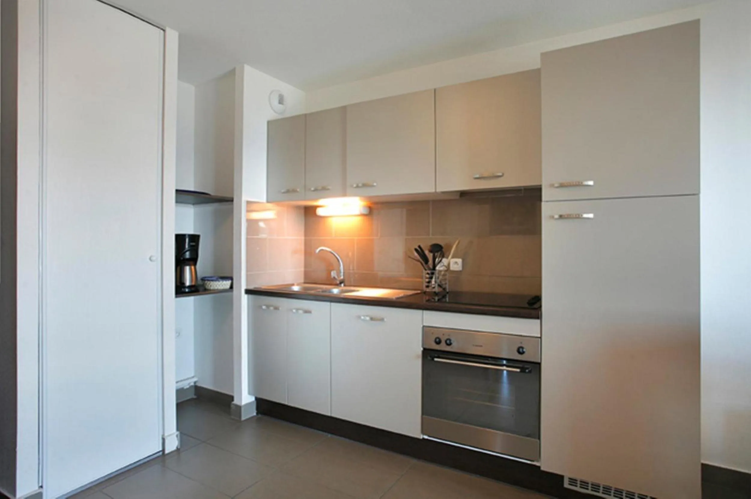 Kitchen or kitchenette in Résidence Le Pic de l'Ours