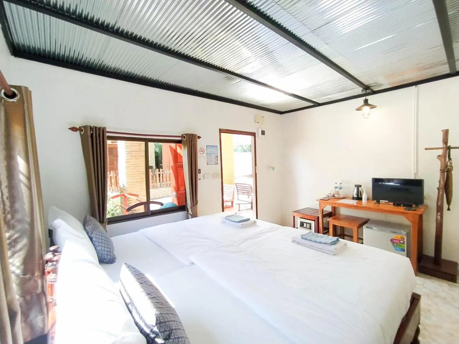 Bed in Samet Bellhouse