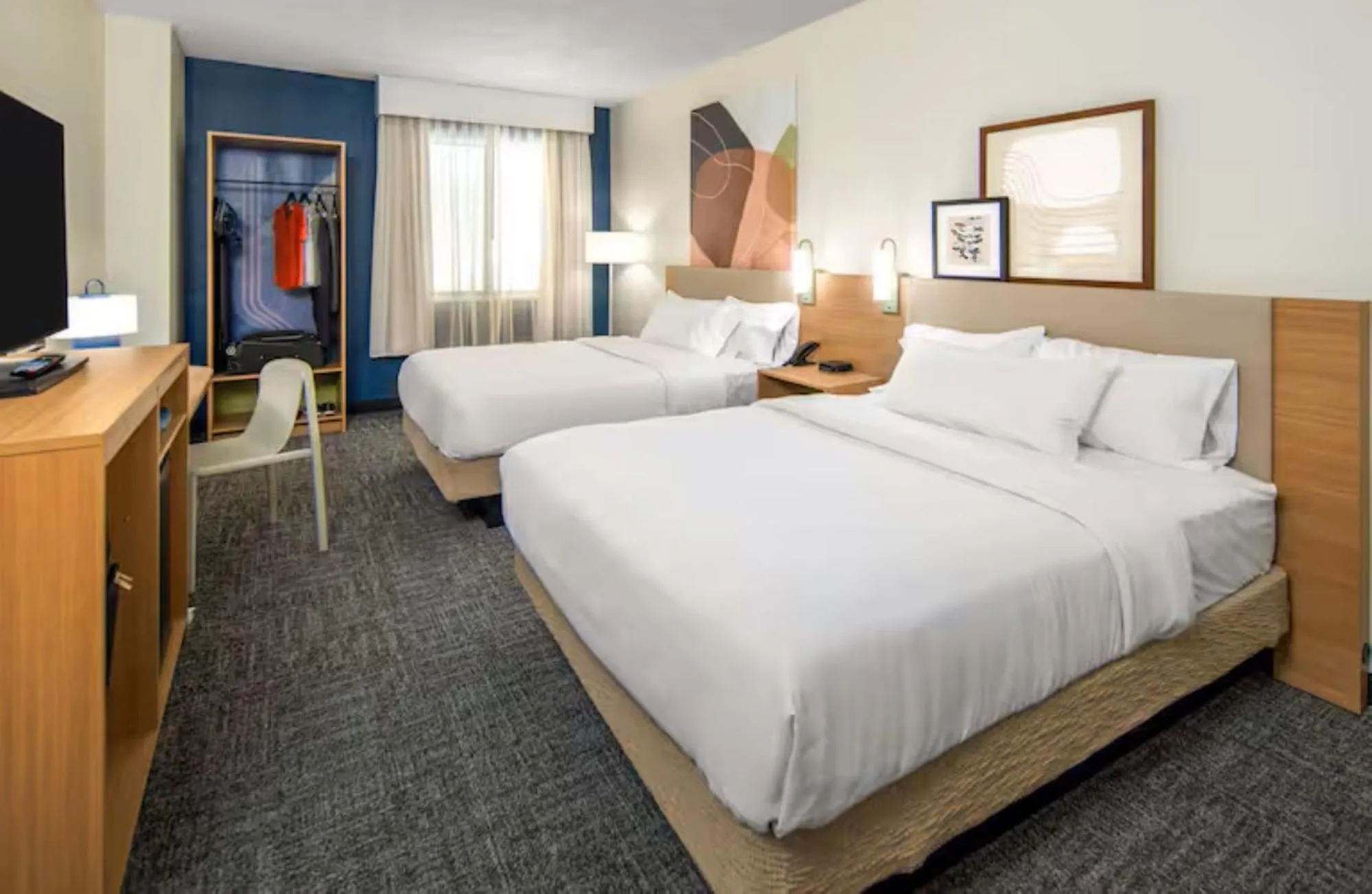 Guests, Bed in Spark by Hilton Fountain Hills Scottsdale