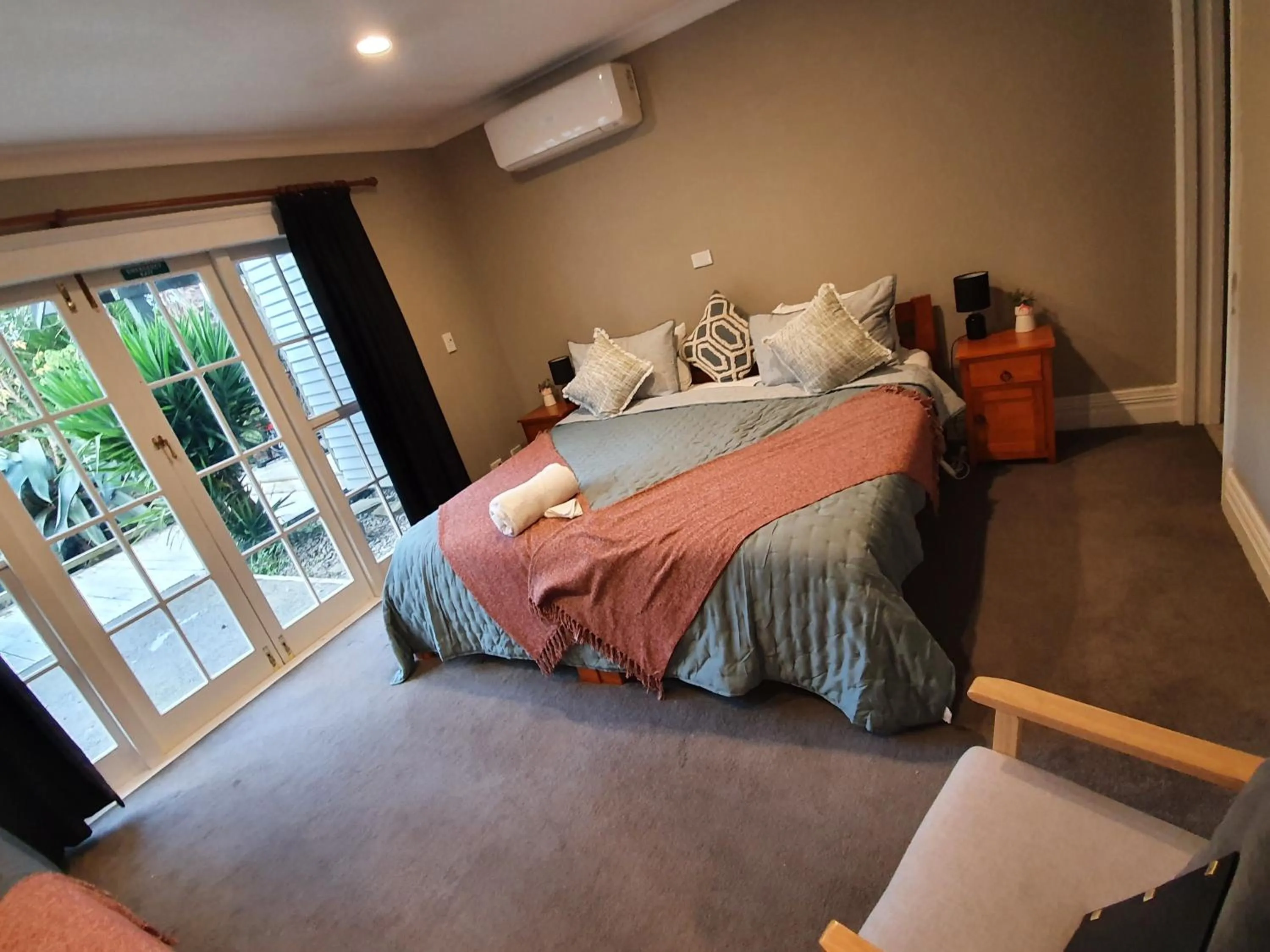 Bed in Koromatua Homestead