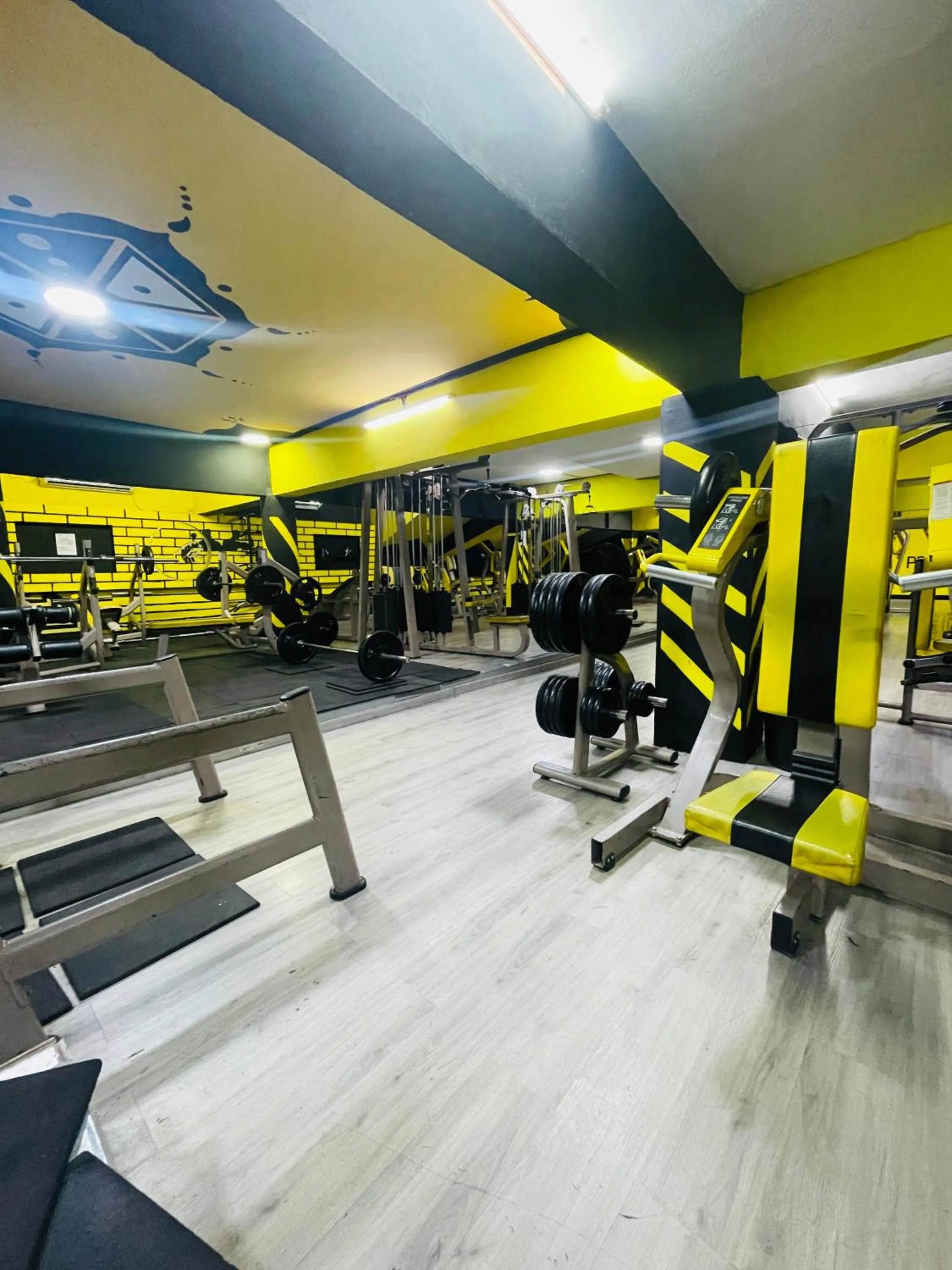 Fitness centre/facilities in Niagara Hotel