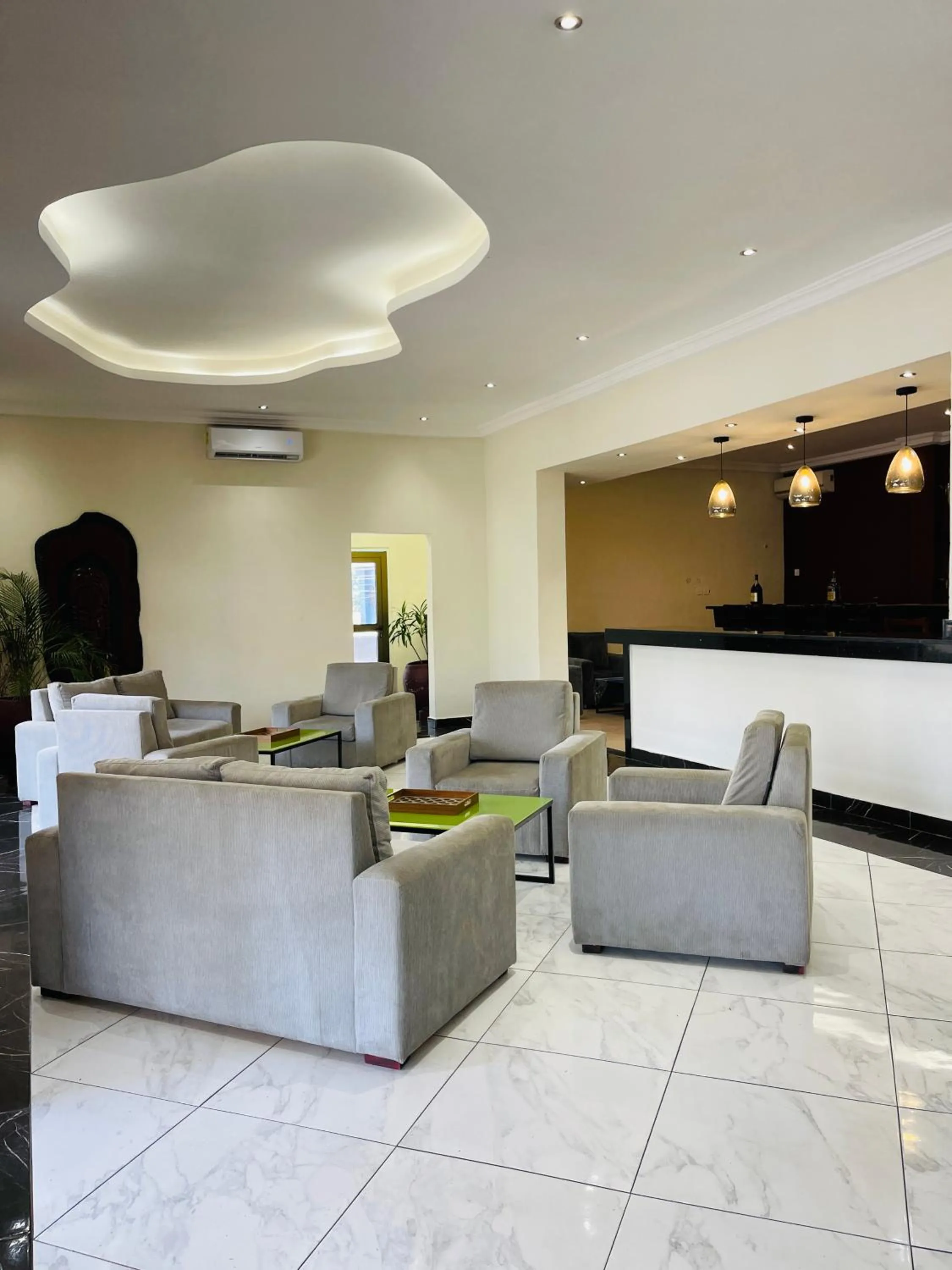 Lobby or reception in Niagara Hotel