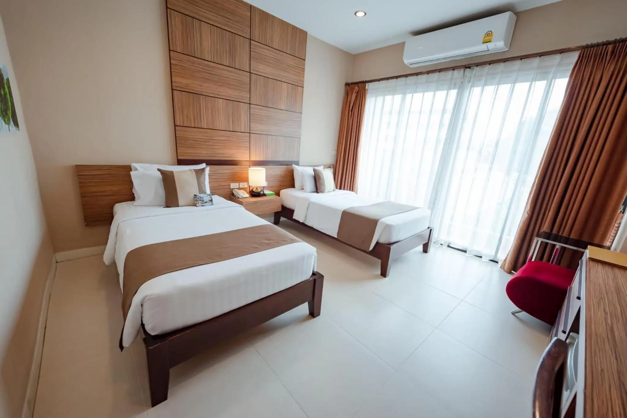 Bed in The Pannarai Hotel