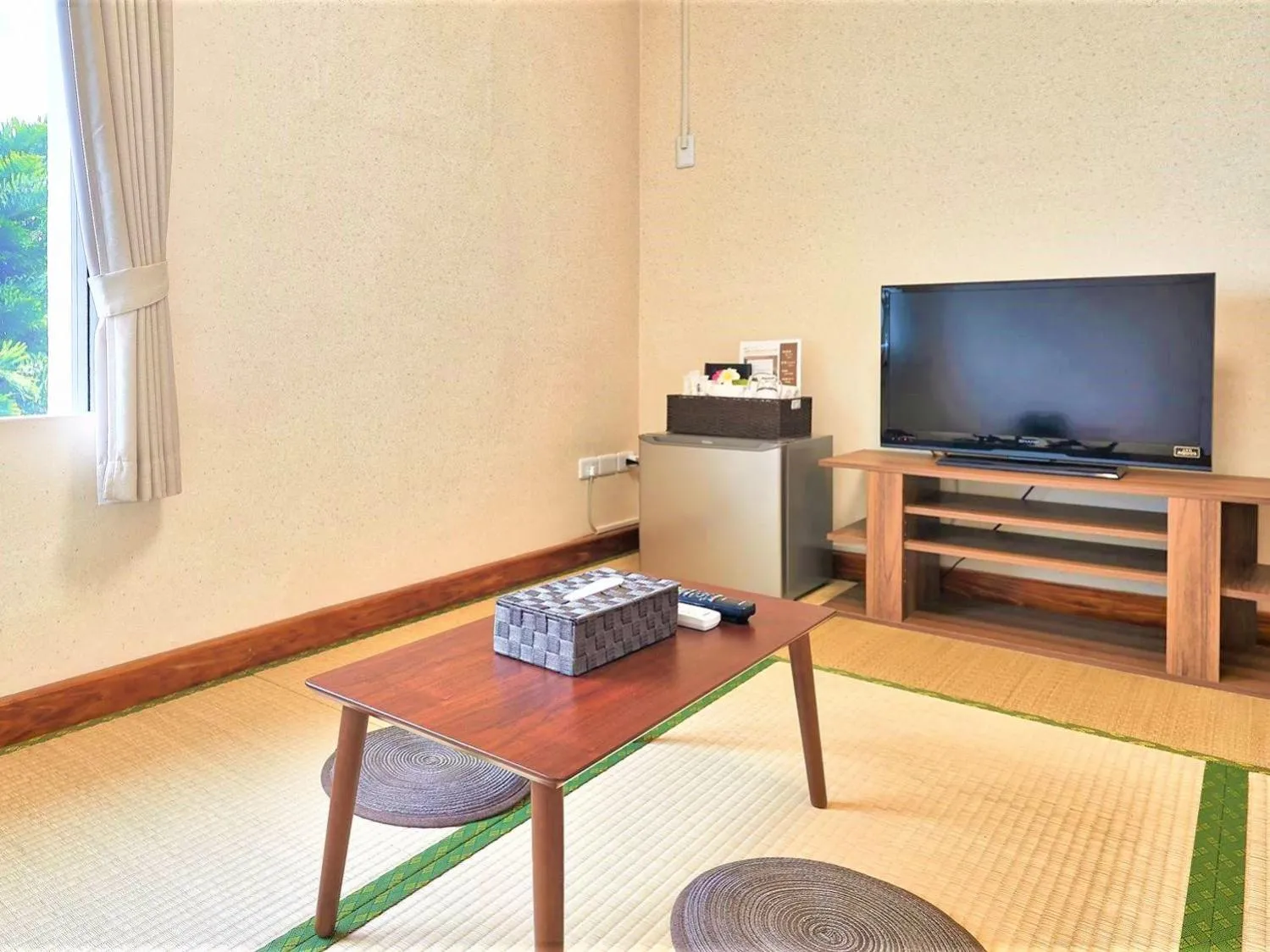 Photo of the whole room in 民宿さざんか