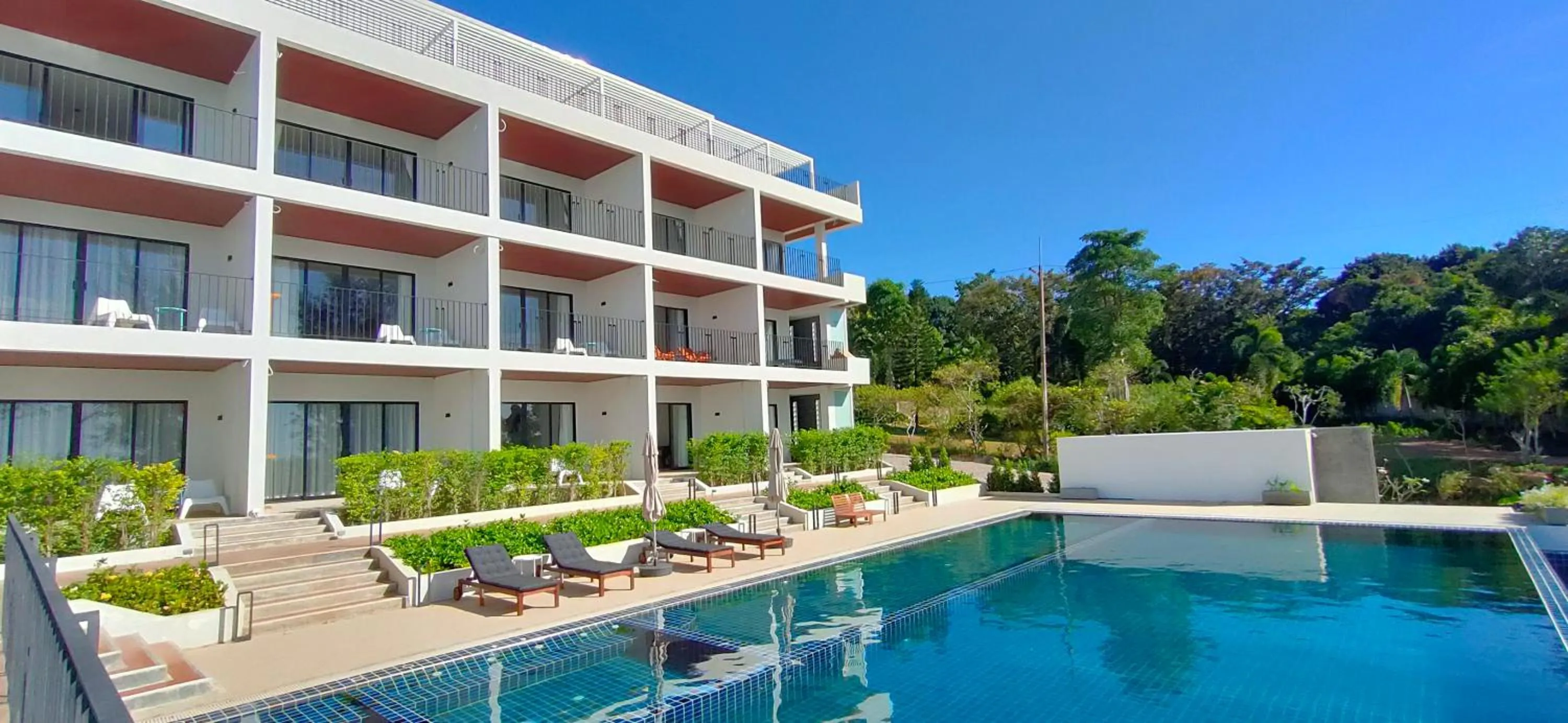 Property building in Aranya Resort Koh Lanta