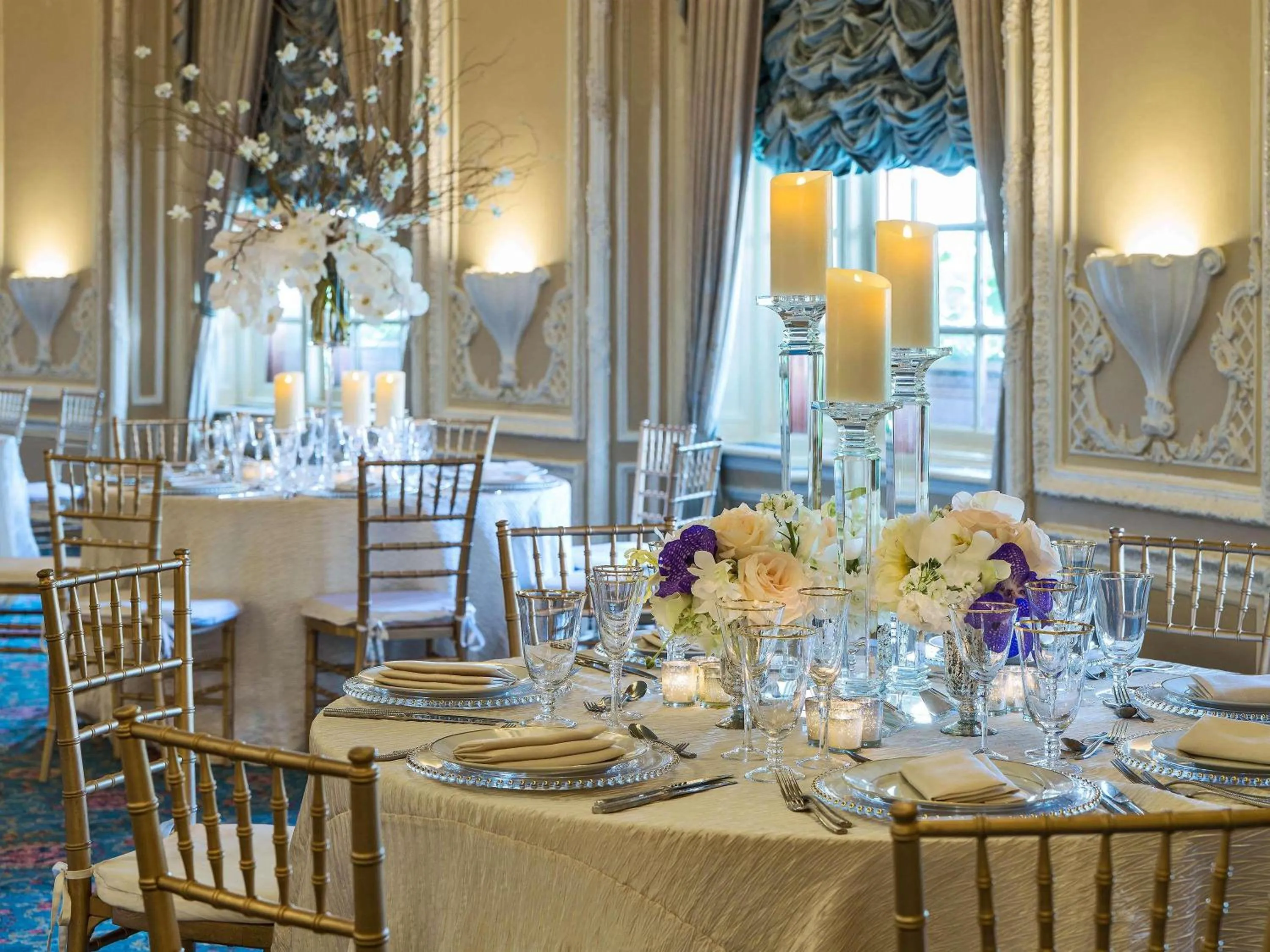 wedding in Fairmont Copley Plaza