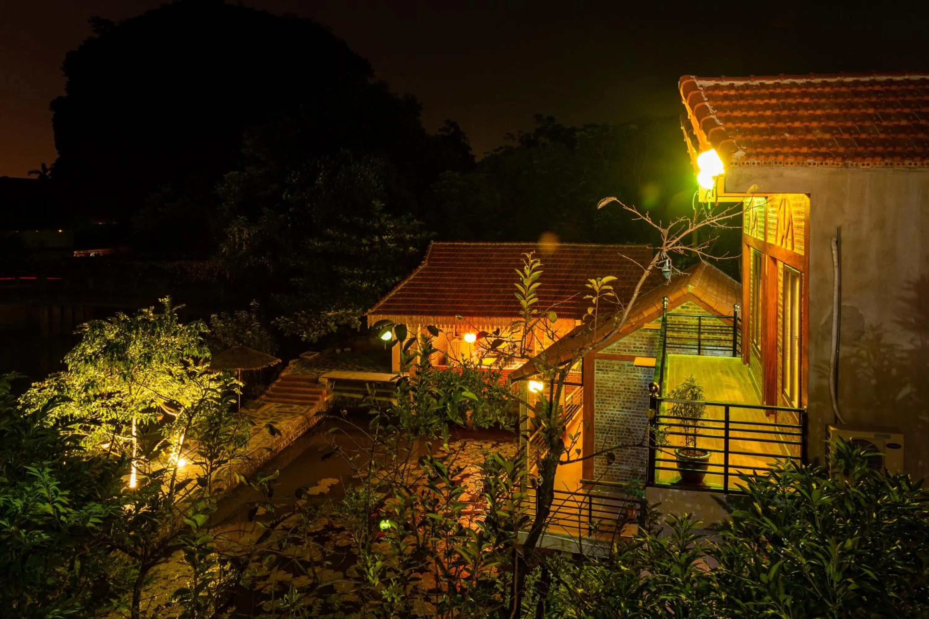 Property building in Ninh Binh Valle Montana Homestay