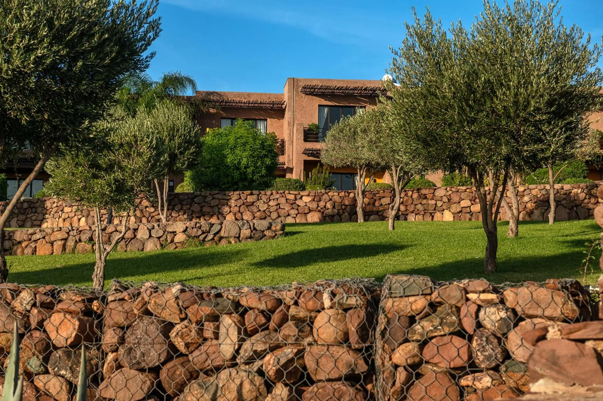 Property building in Le Palais Paysan