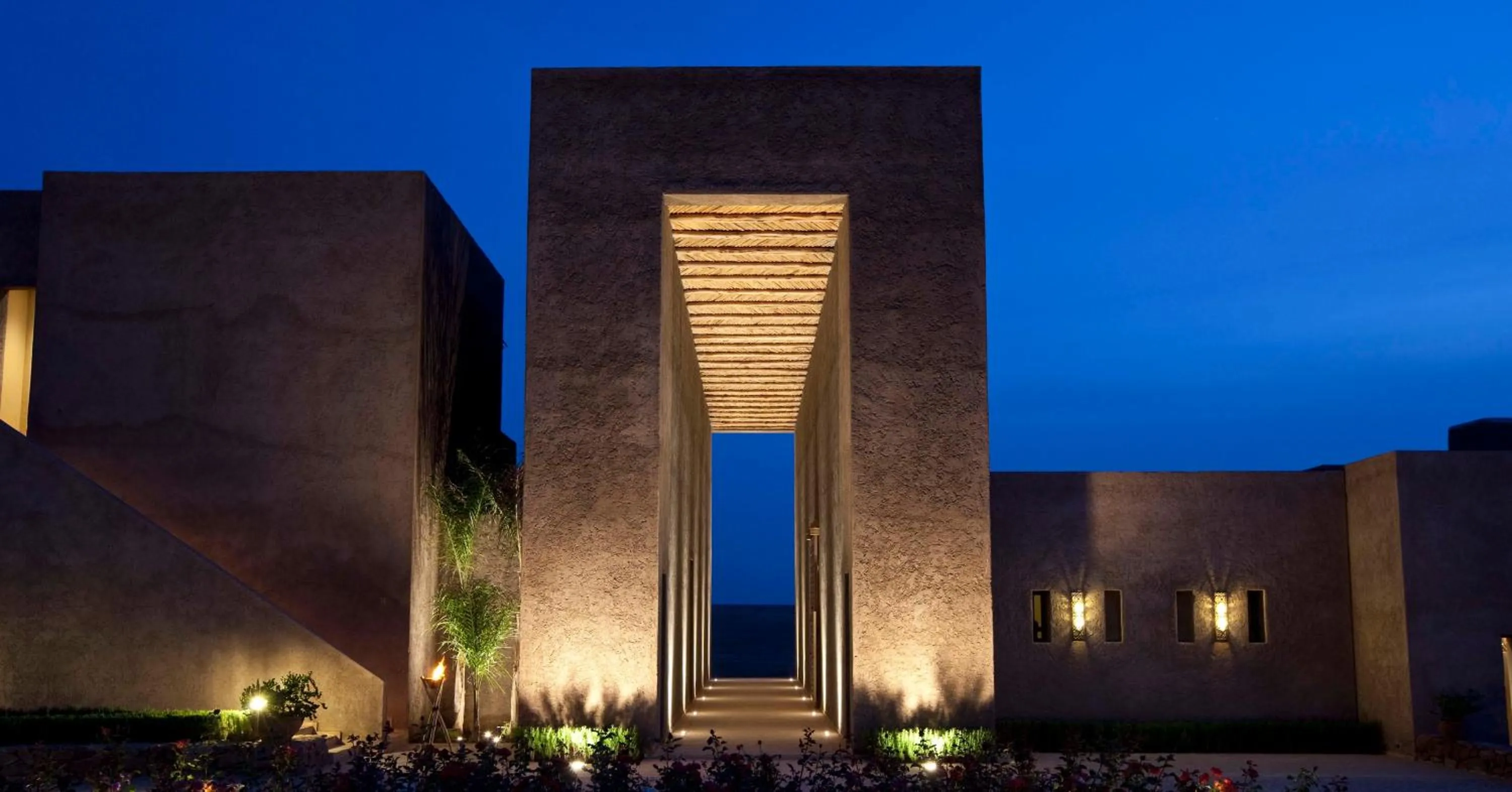 Facade/entrance in Le Palais Paysan