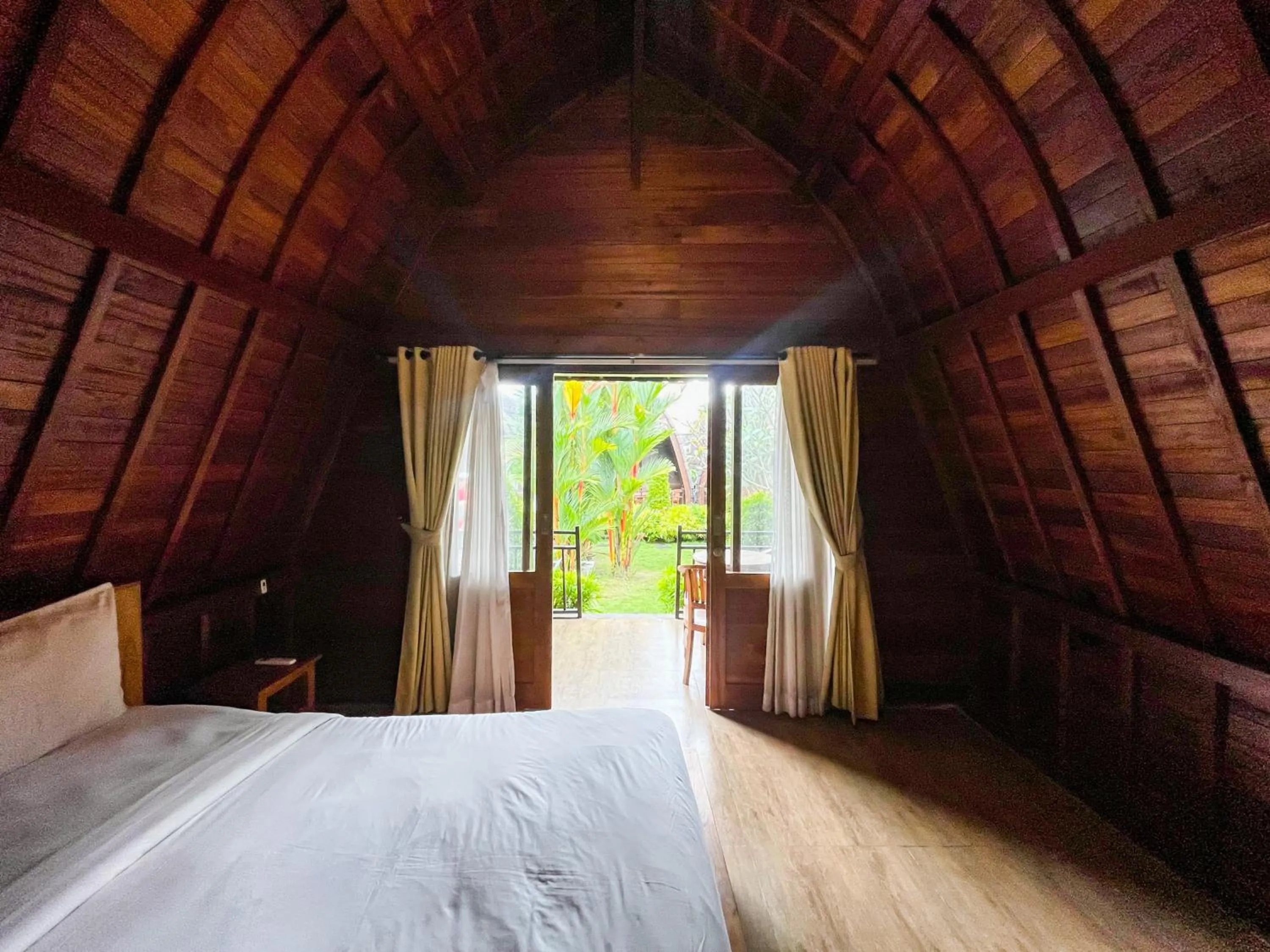 Bedroom, Bed in Lilis Aksito Akusara by Lavana