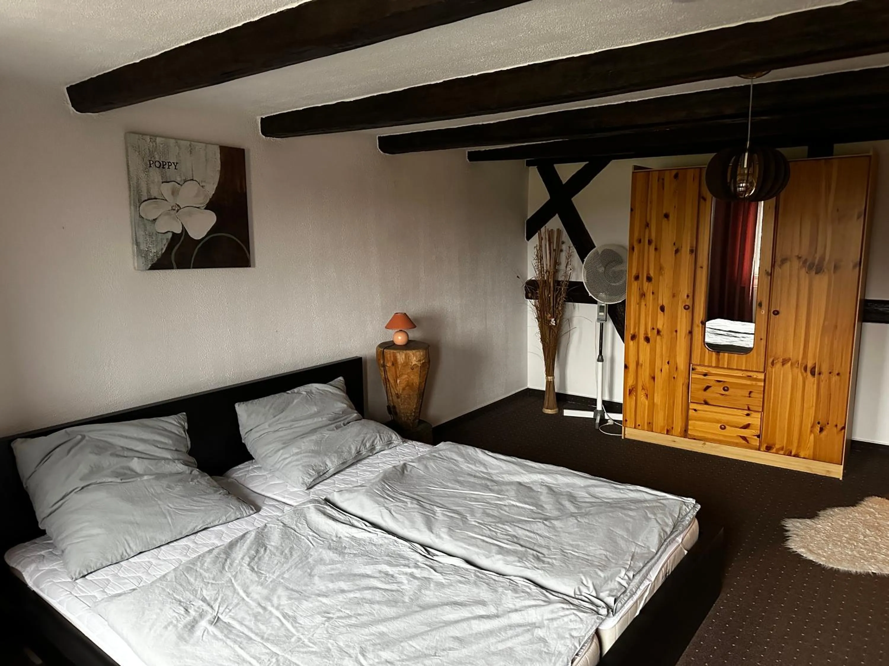 Bedroom in Pension Zum Fäßchen