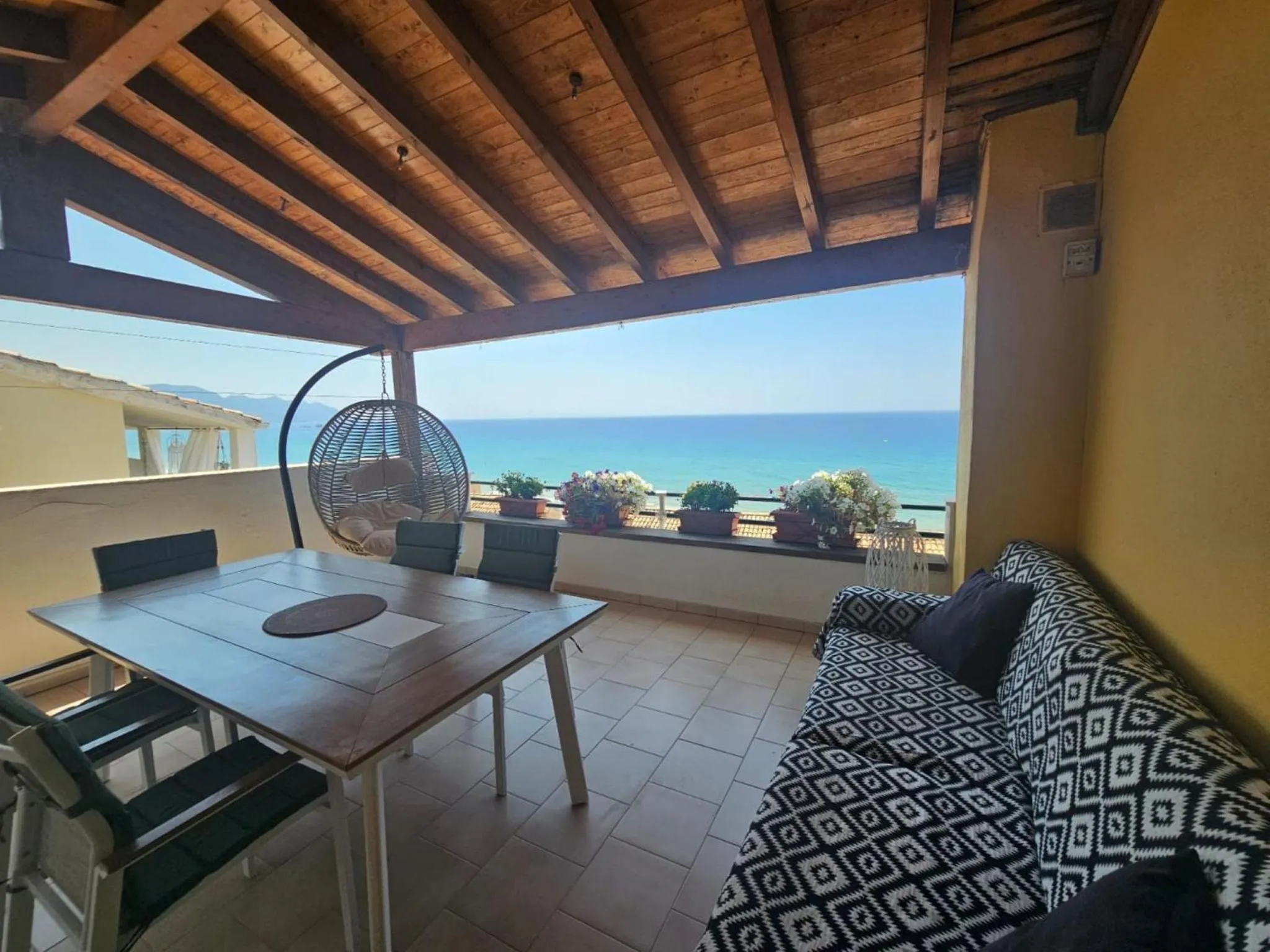 Balcony/Terrace in Glyfada Apartment 91