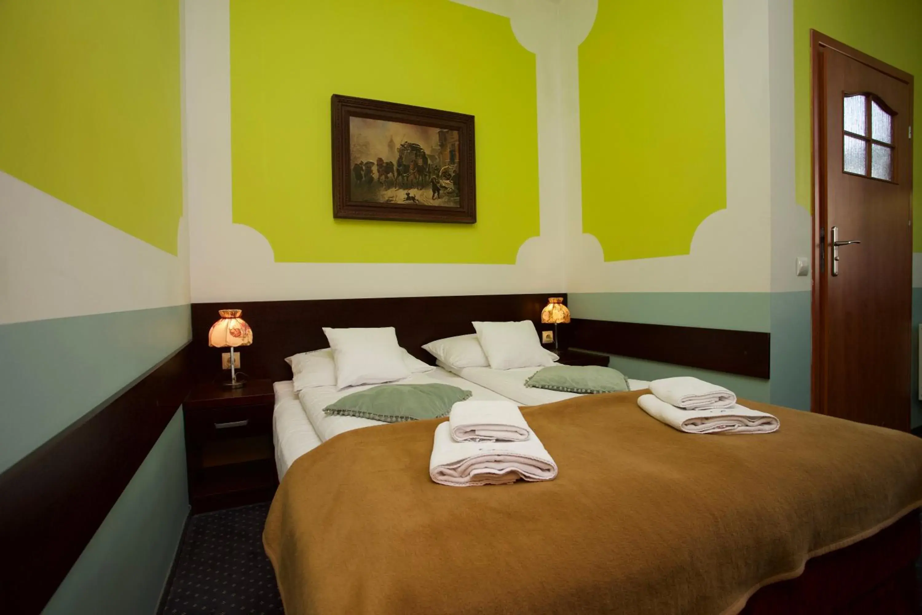 Double or Twin Room in EdMar Double or Twin Room in EdMar