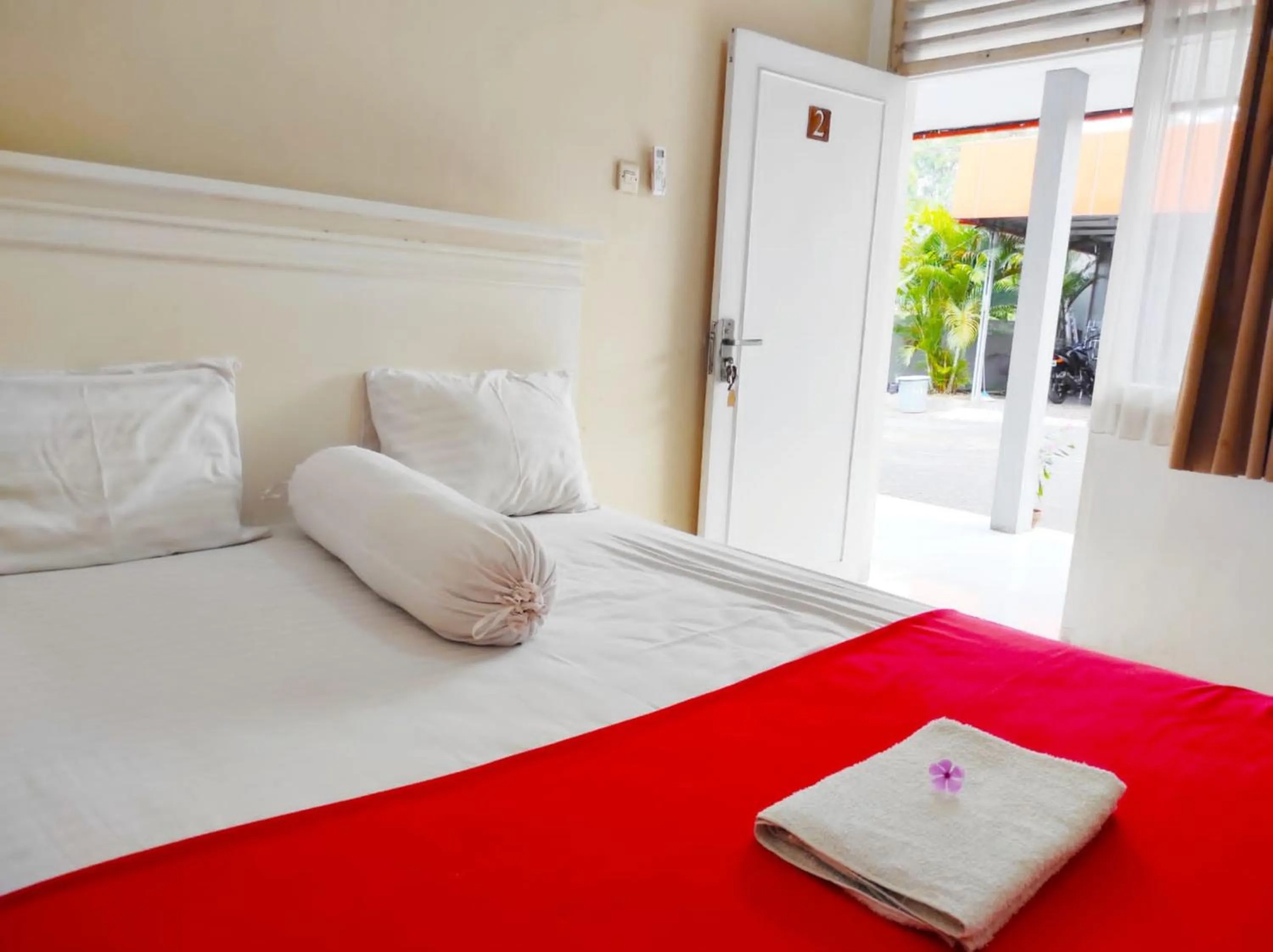 Bed in Ratu Guesthouse