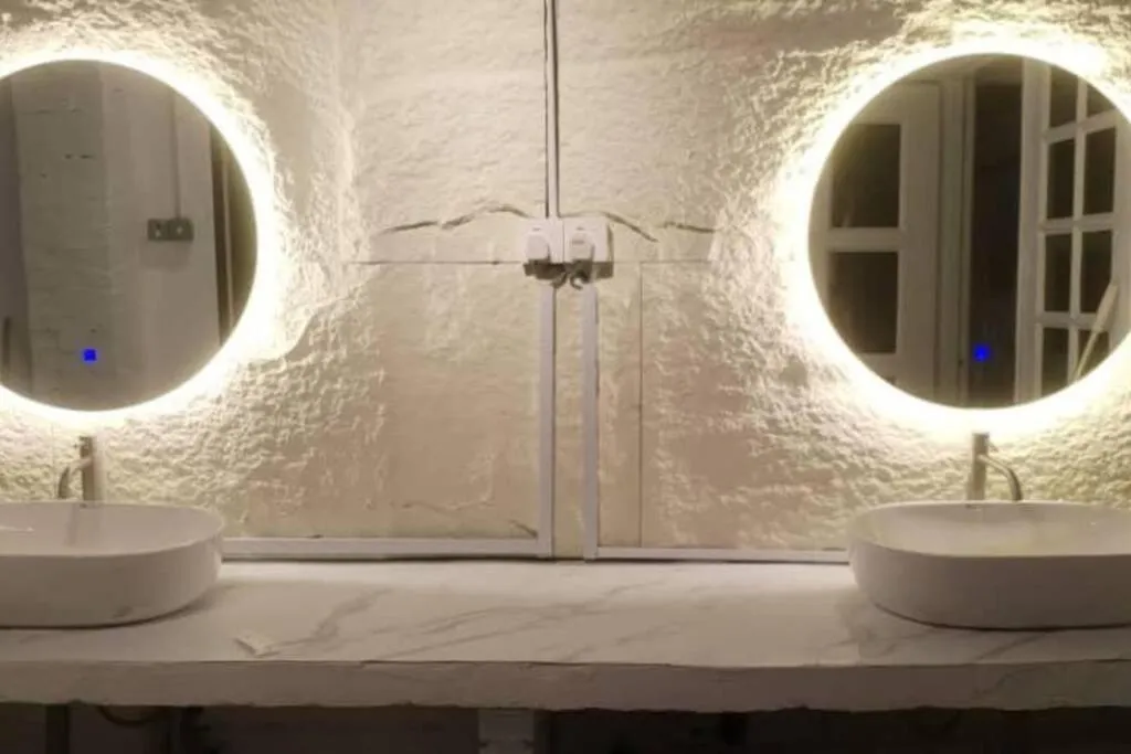 kitchen in Books & Beds