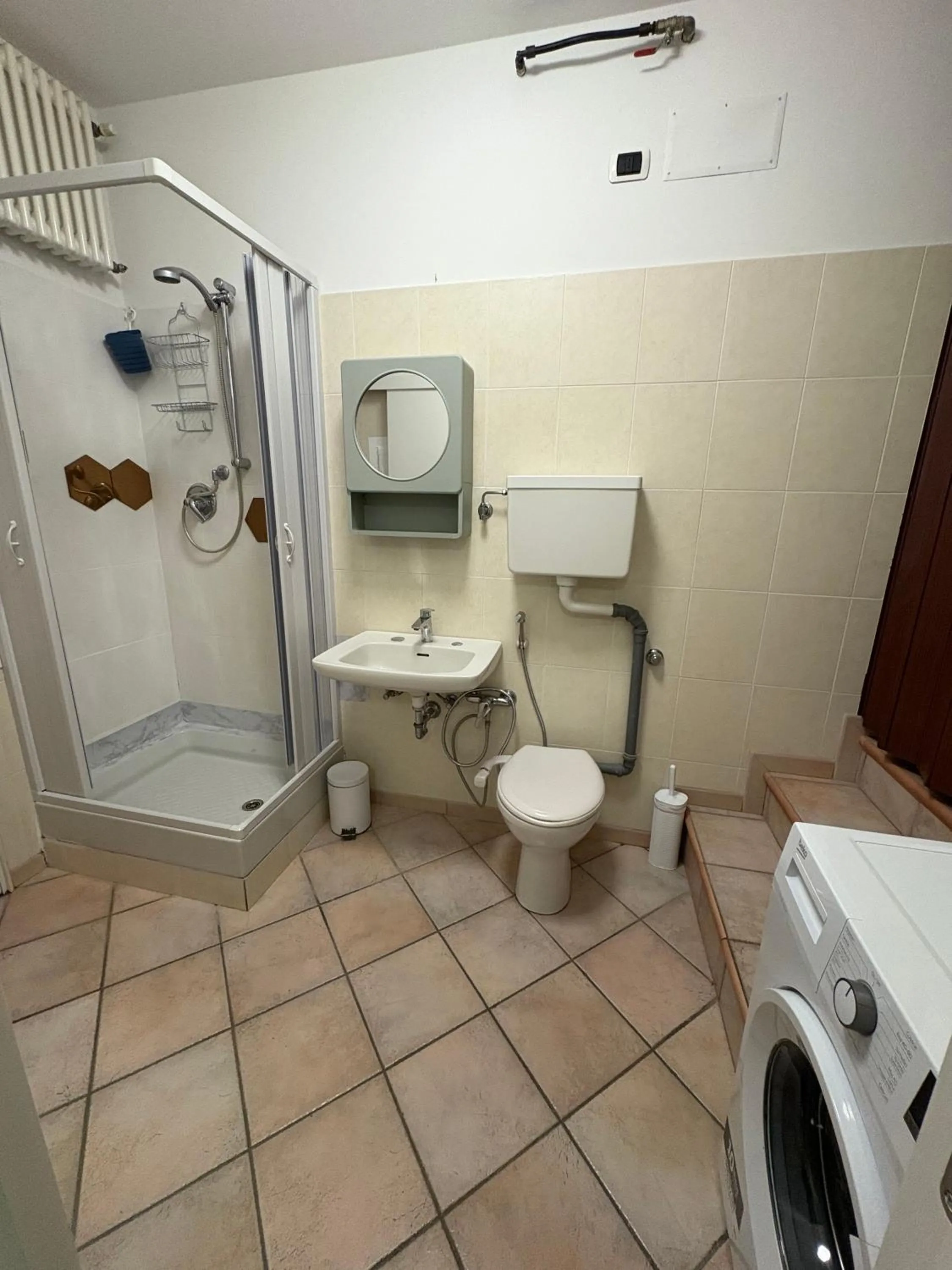 Toilet in Hotel Wega