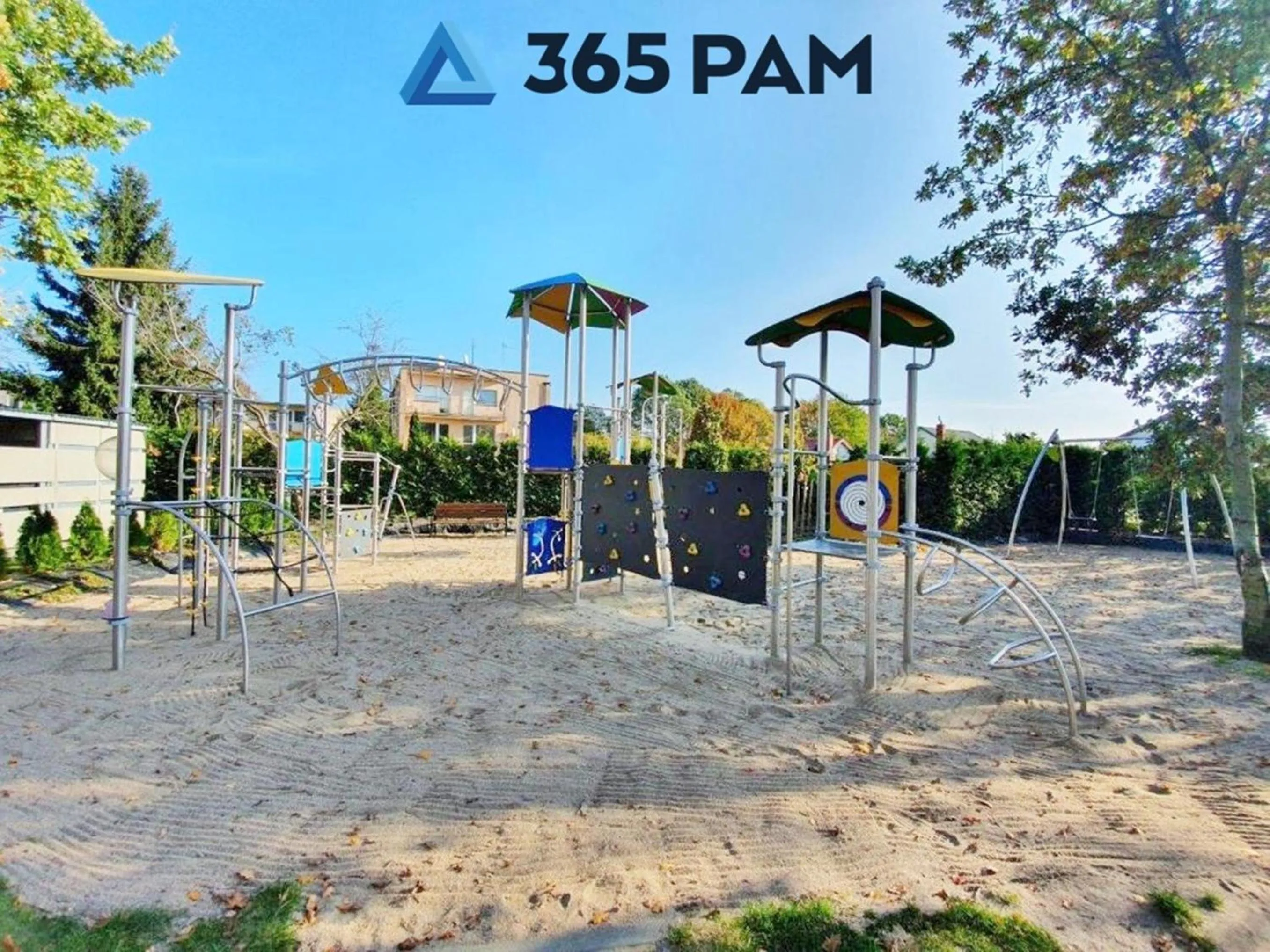 Day in 365PAM - Apartament z BASENEM Polanki Park