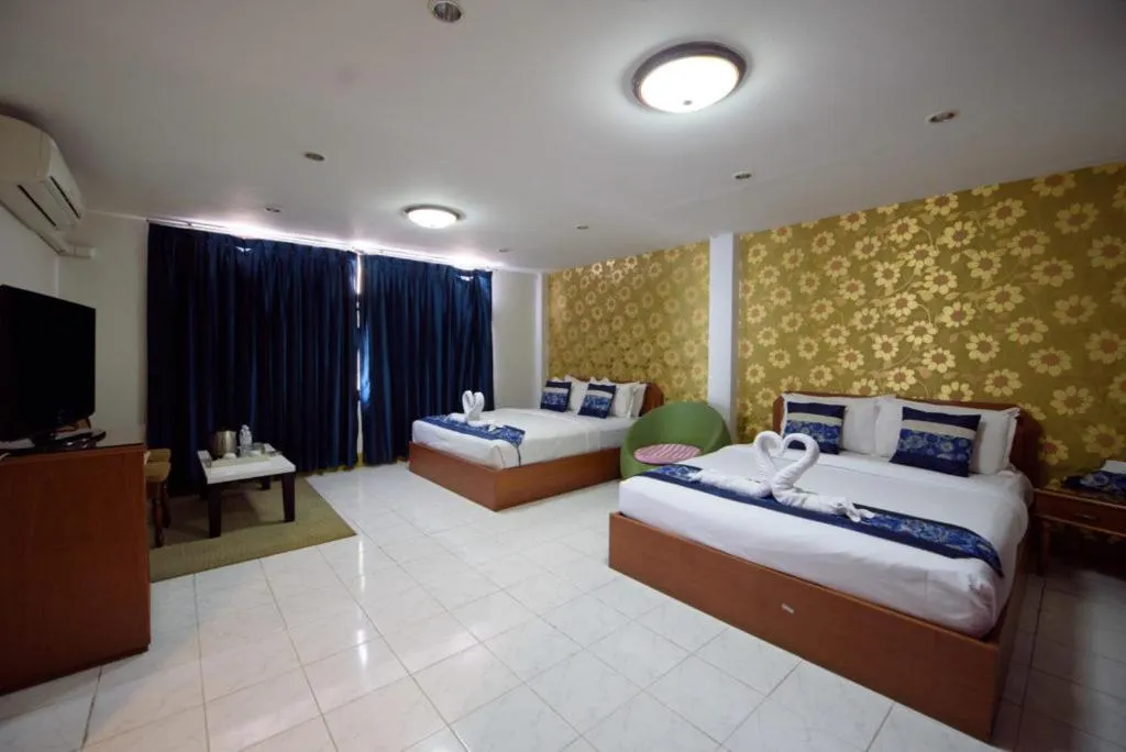 Bed in Star Residency Hotel