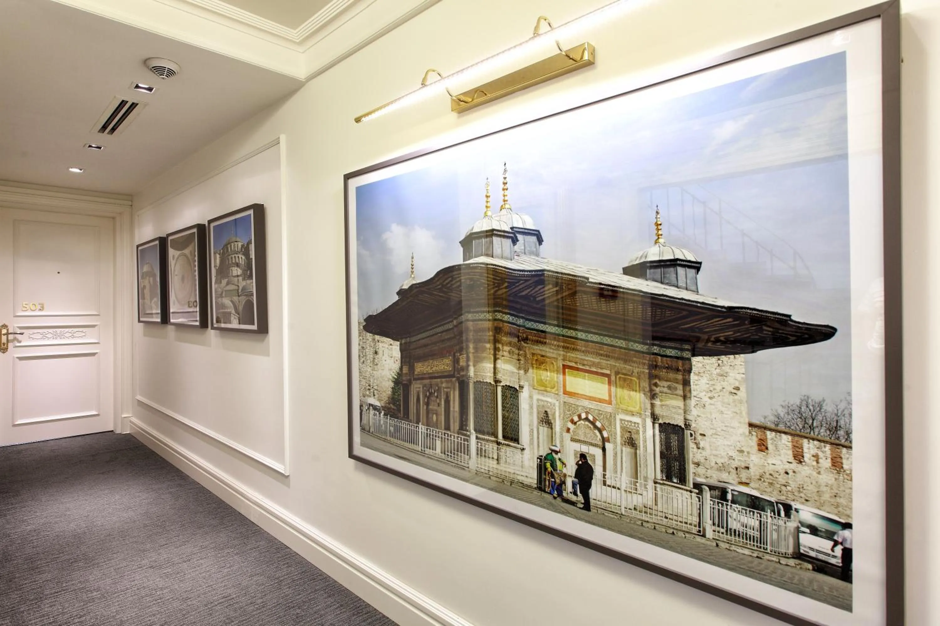 Decorative detail in Stay Lab Taksim 15 Suites