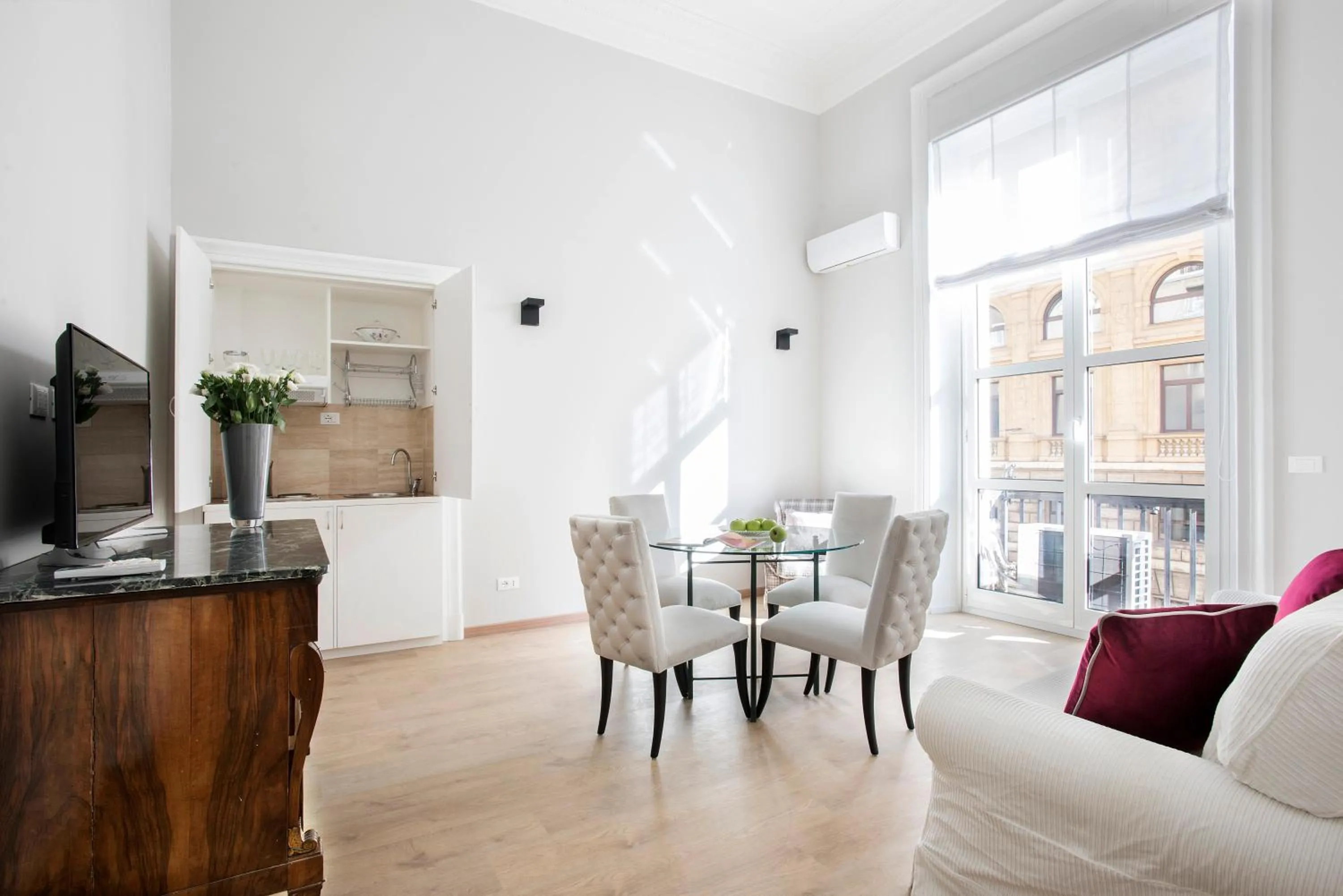 Living room in SPA Apartment Via Barberini