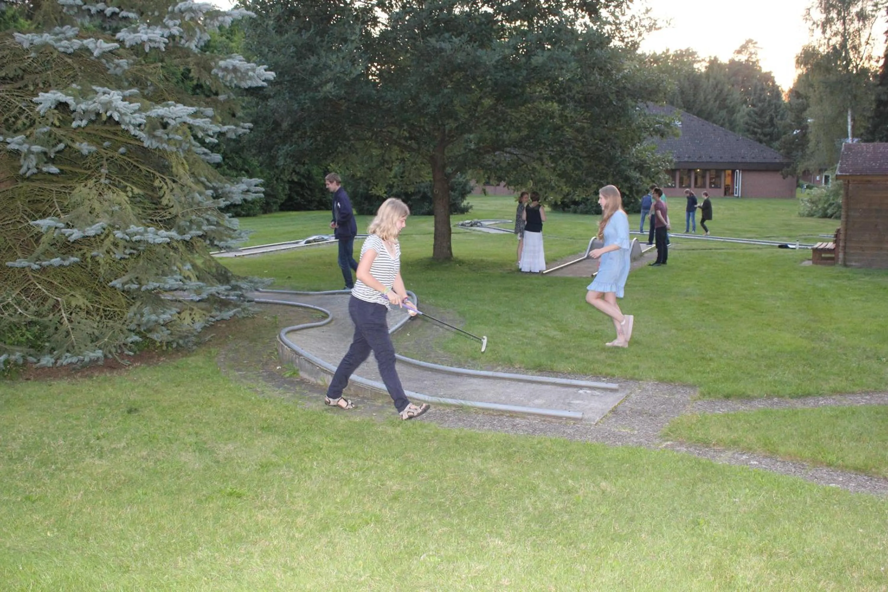 Minigolf in Krelinger Freizeit- und Tagungszentrum