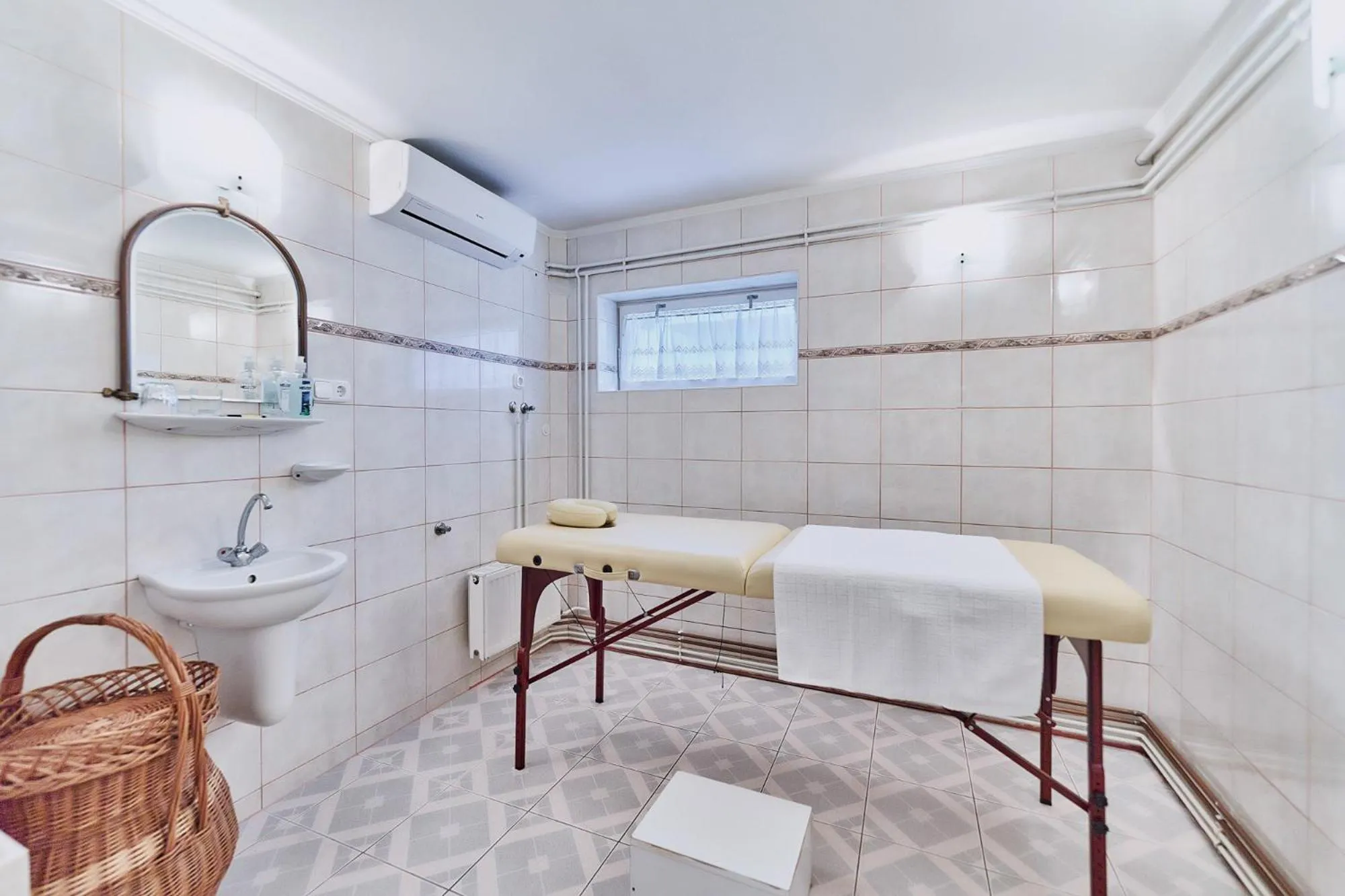 Massage in Tokajer Wellness Panzió