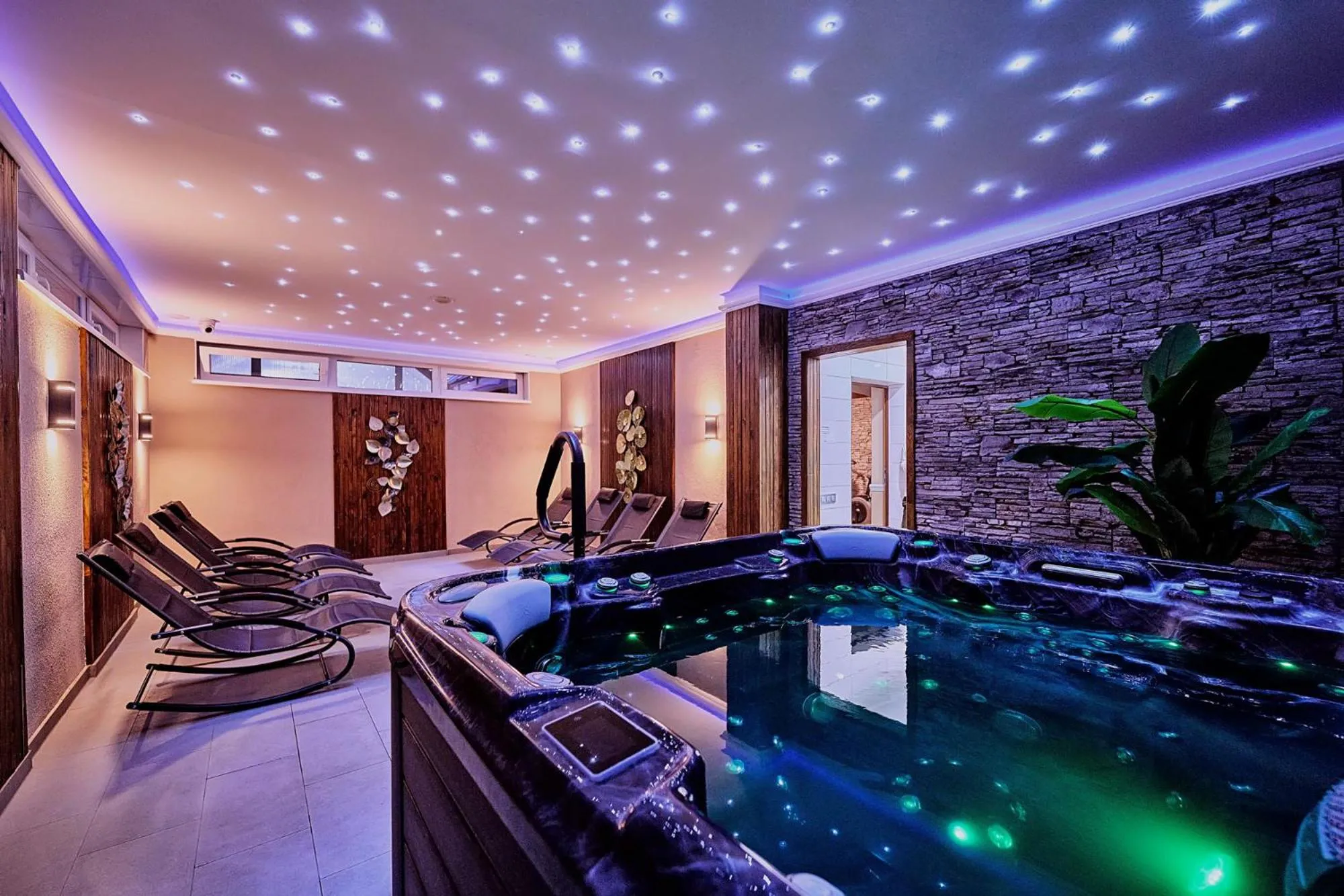 Hot Tub in Tokajer Wellness Panzió