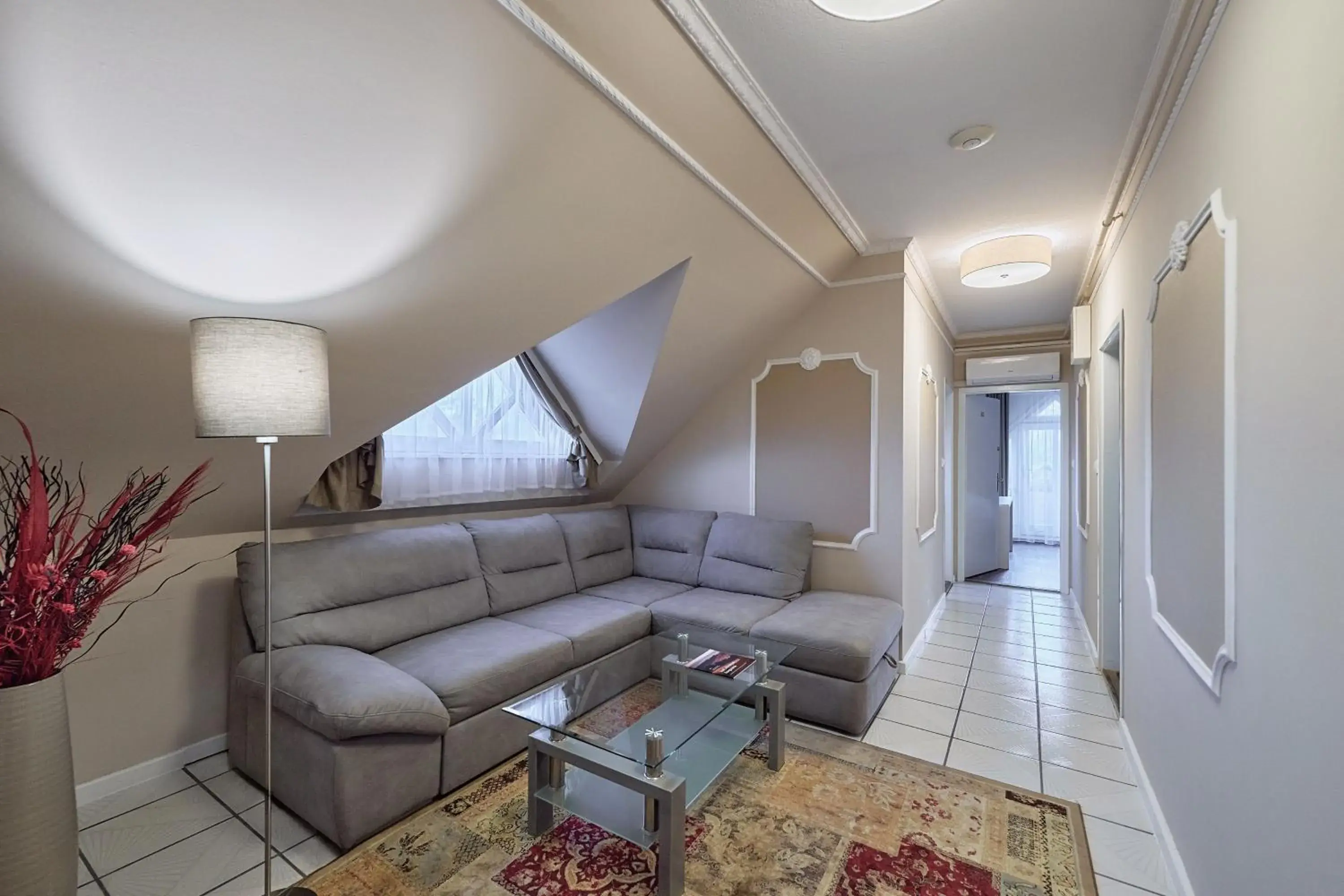 Attic Two-Bedroom Apartment in Tokajer Wellness Panzió Attic Two-Bedroom Apartment in Tokajer Wellness Panzió