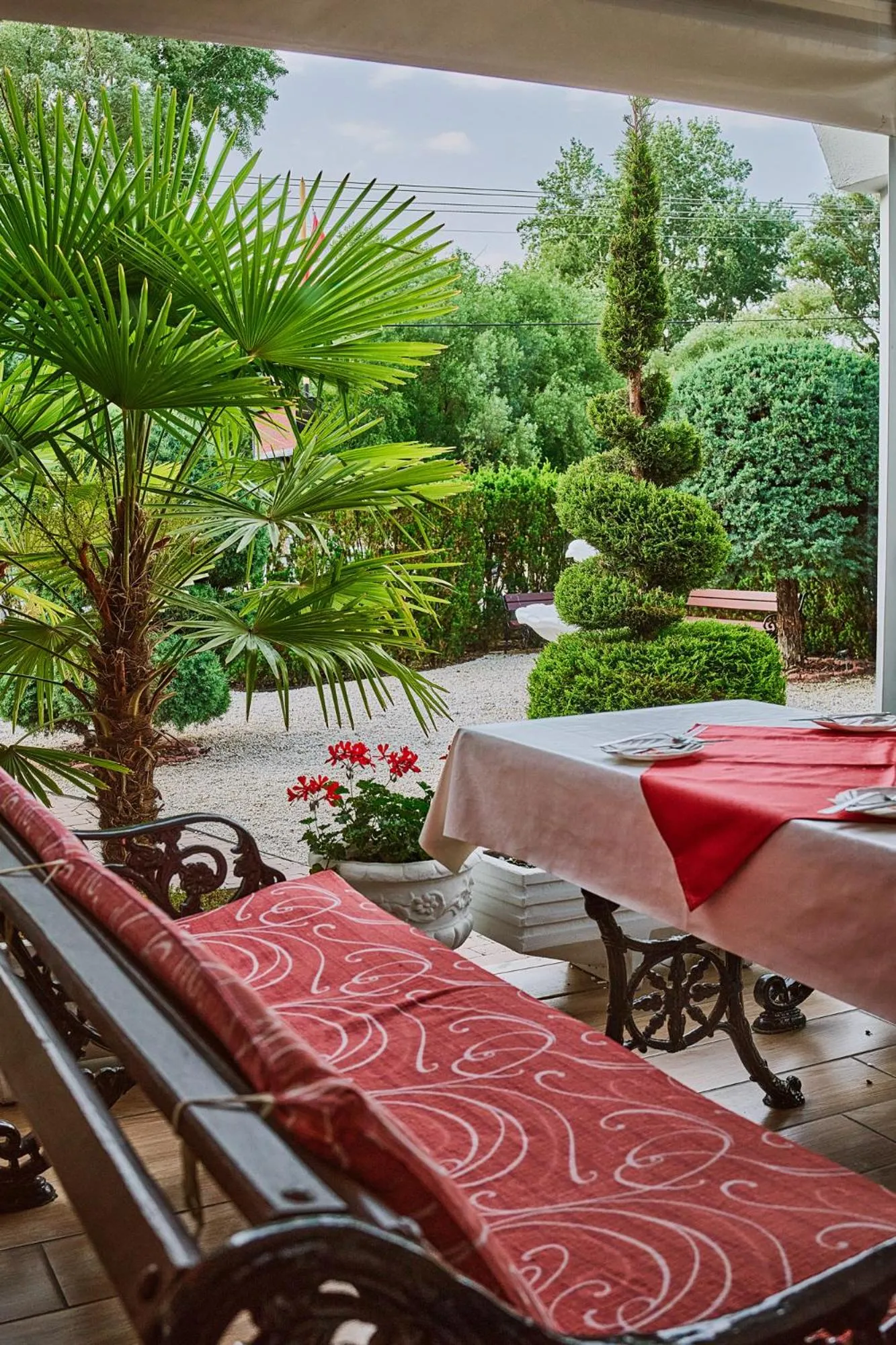 Garden view in Tokajer Wellness Panzió