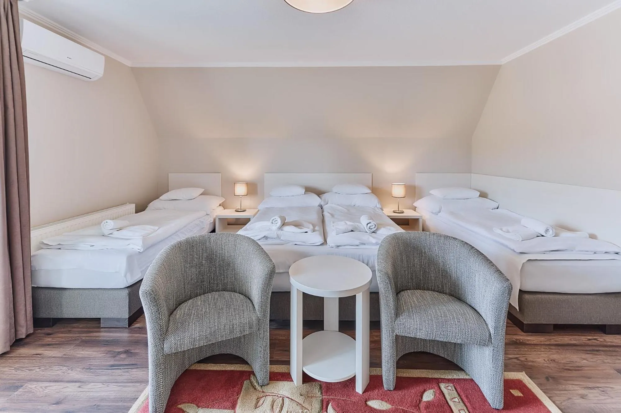 Bed in Tokajer Wellness Panzió