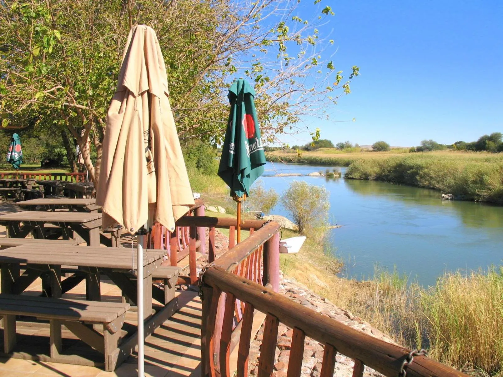 Day in Oranjerus Resort