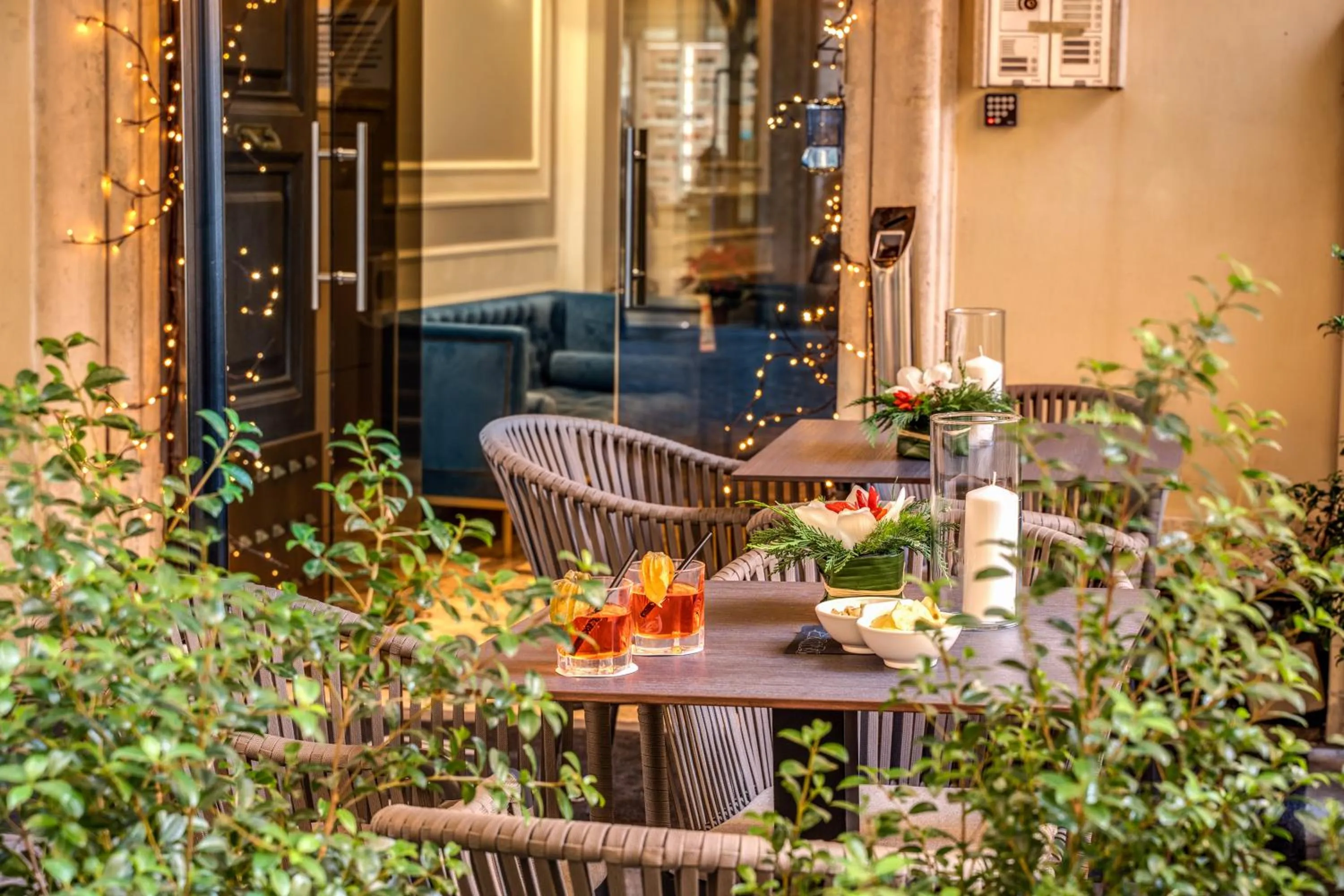 Property building in Hotel 55 Fifty-Five - Maison d'Art Collection