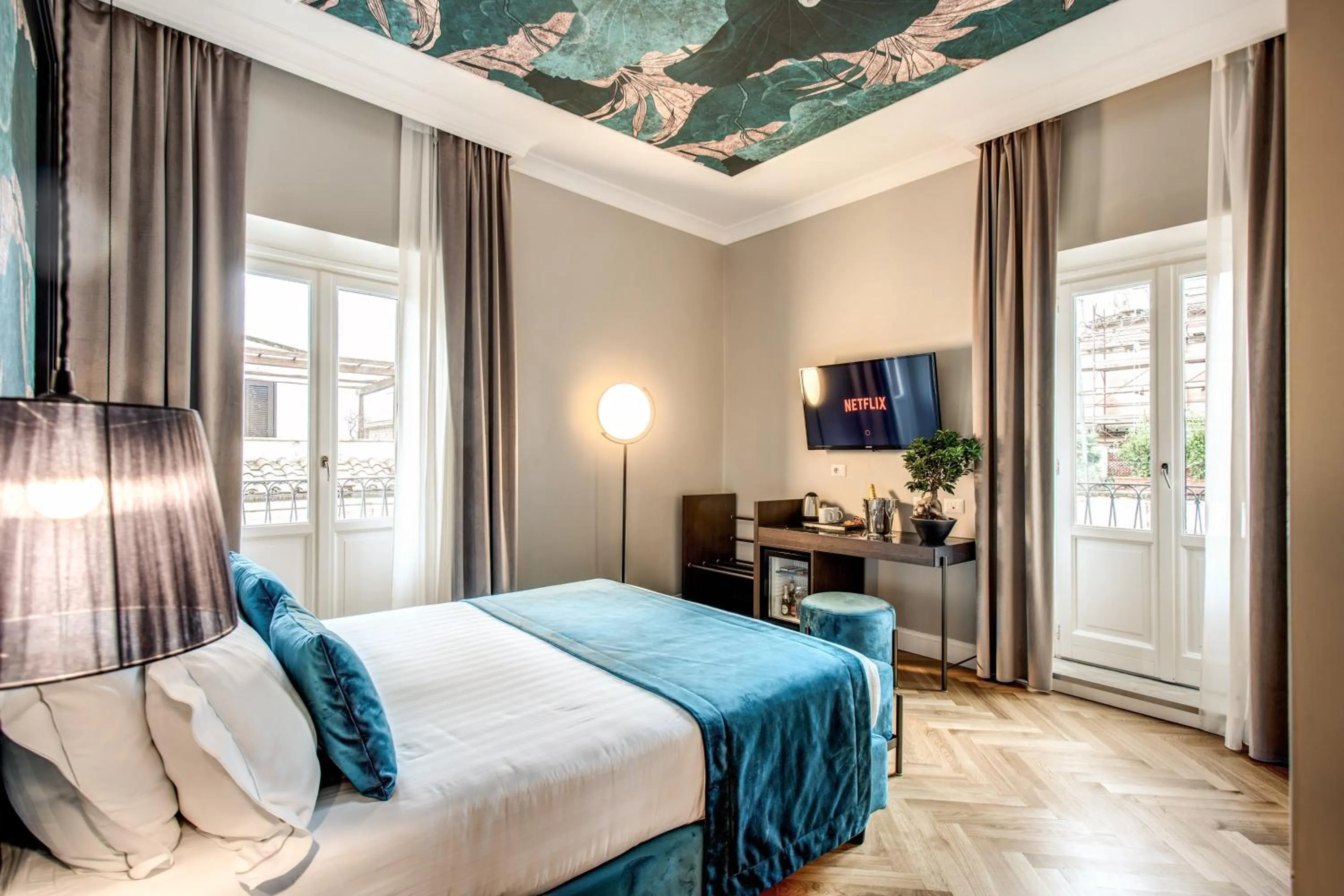 Bed in Hotel 55 Fifty-Five - Maison d'Art Collection