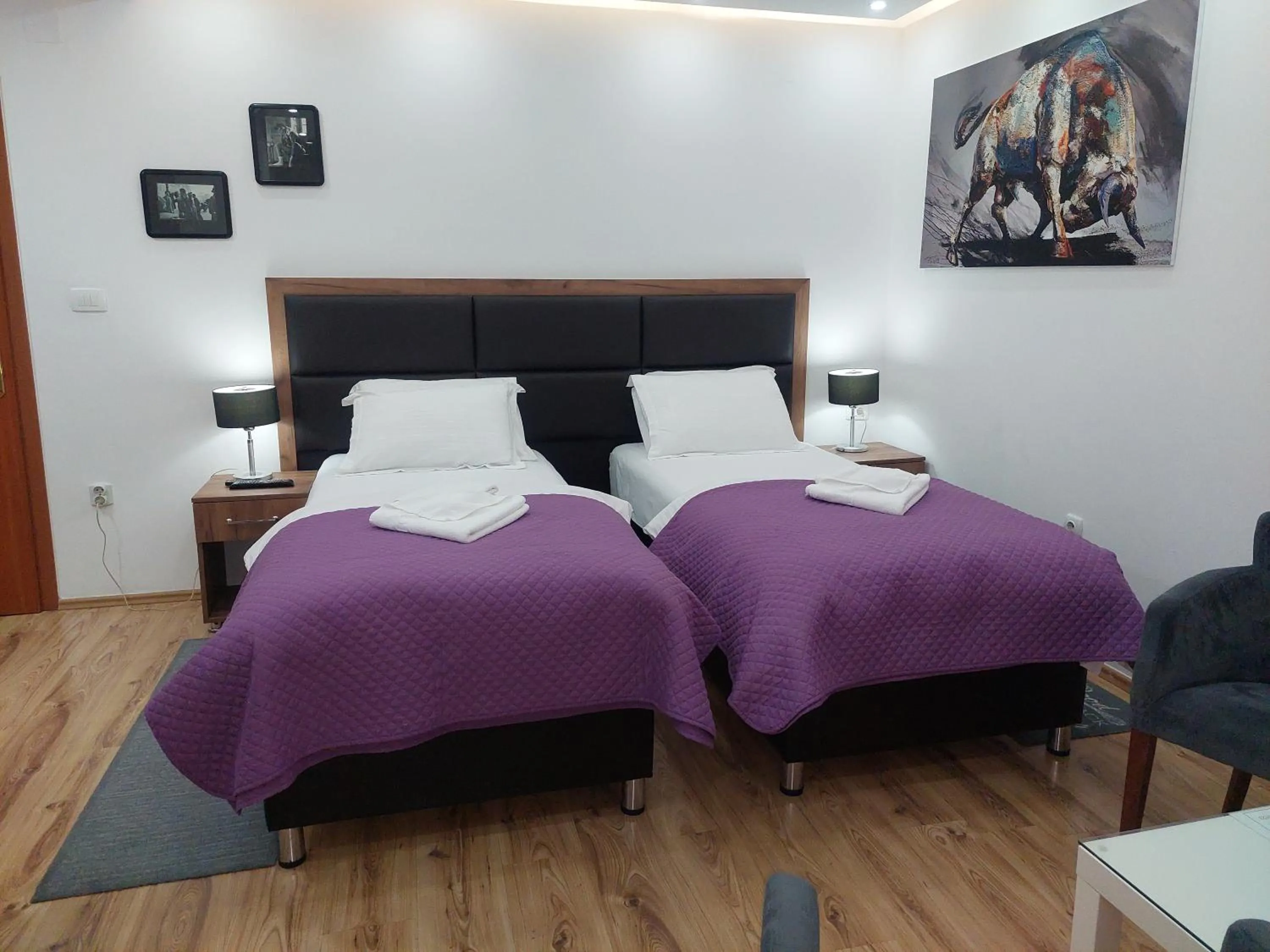 Bedroom, Bed in Apartments Nancy