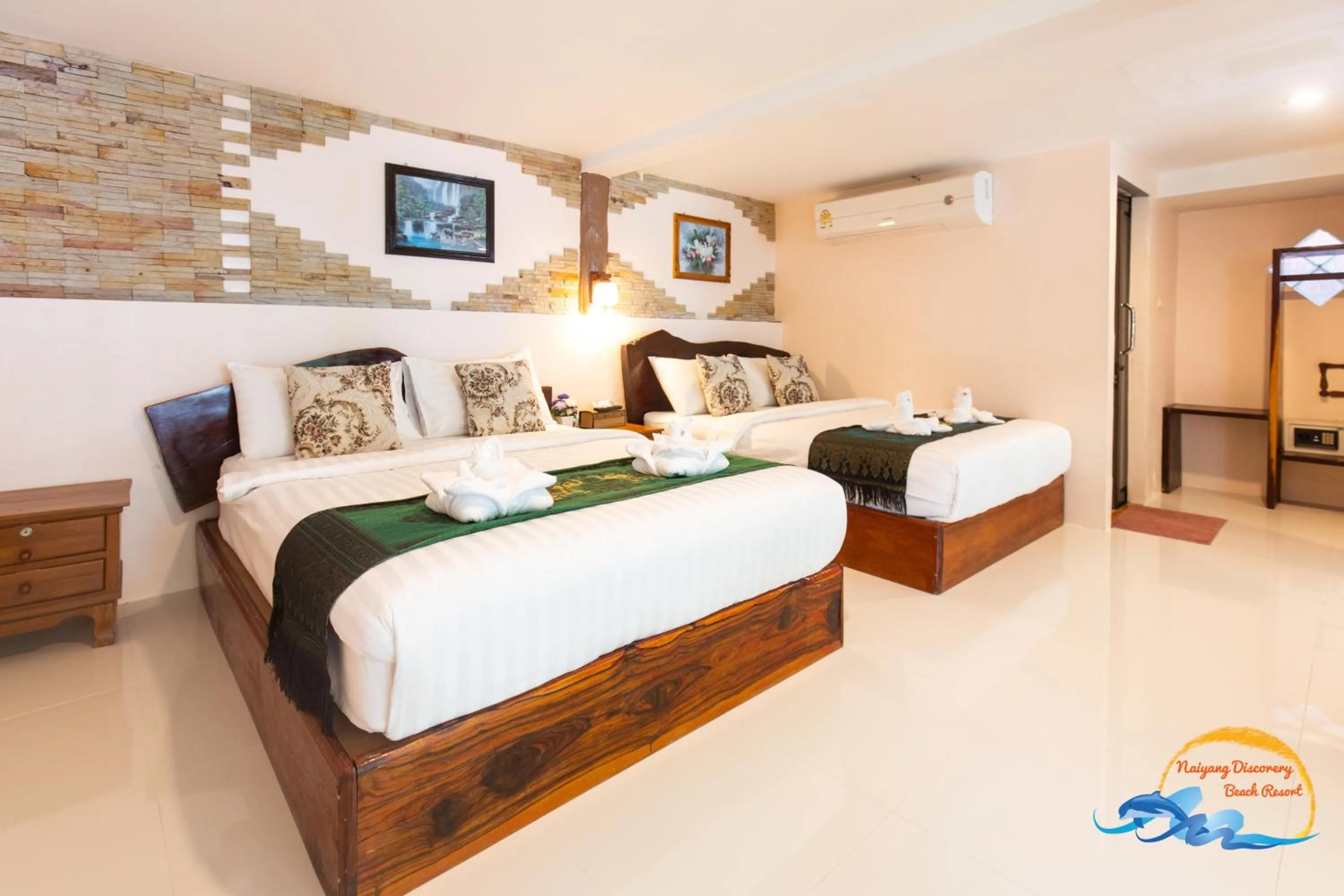 Bedroom, Bed in Naiyang Discovery Beach Resort SHA