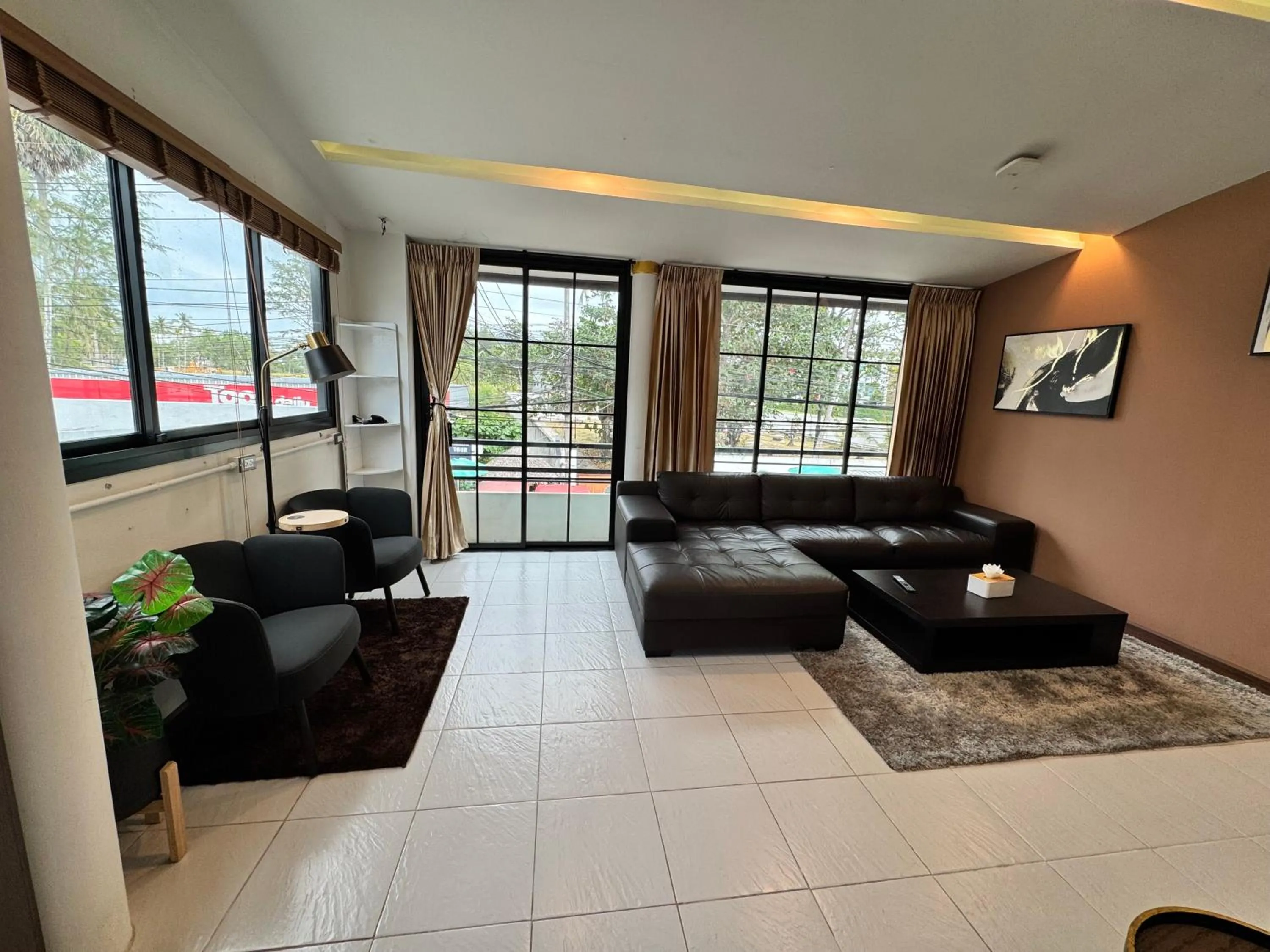 Naiyang Discovery Beach Resort