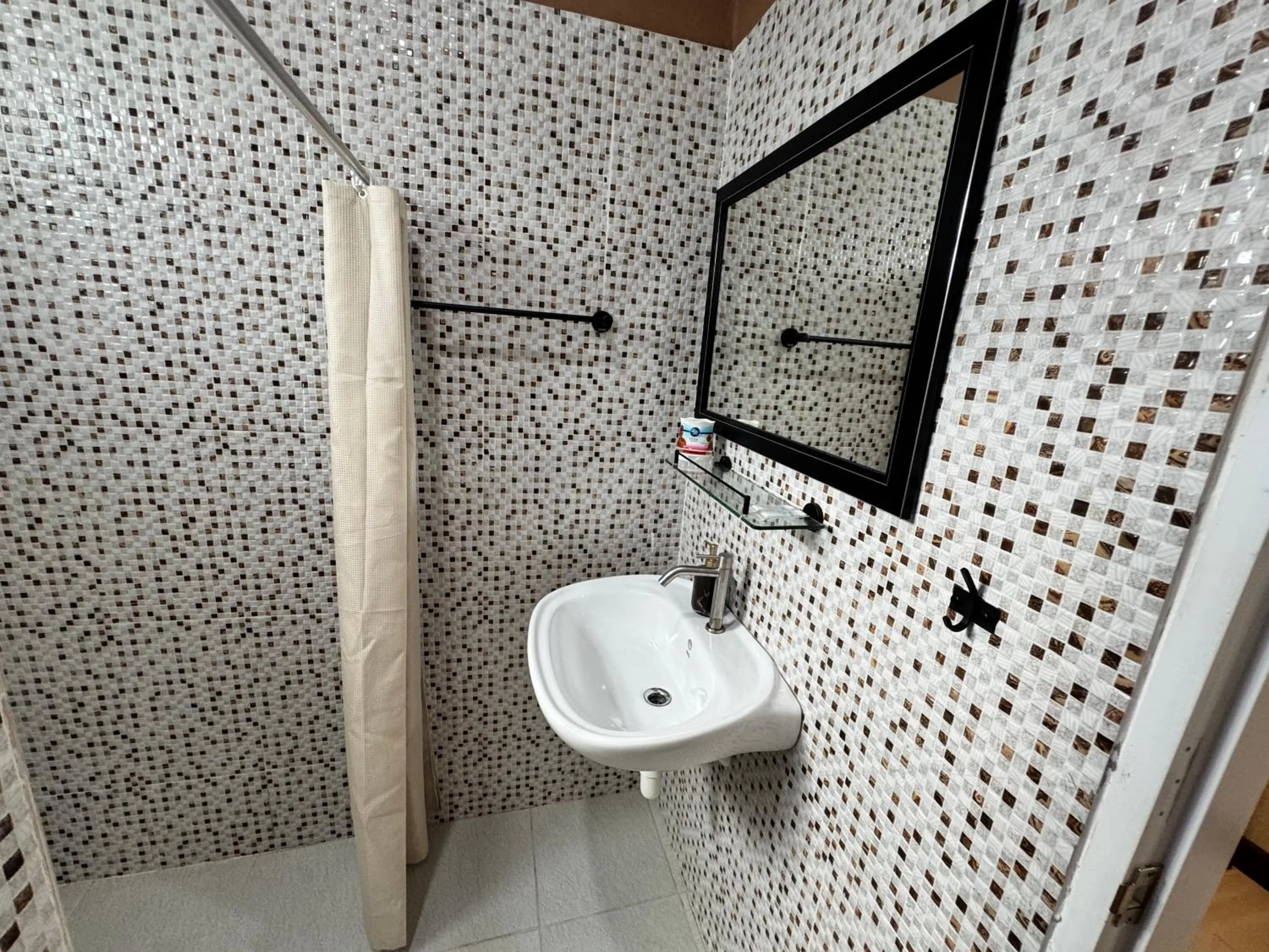 Naiyang Discovery Beach Resort