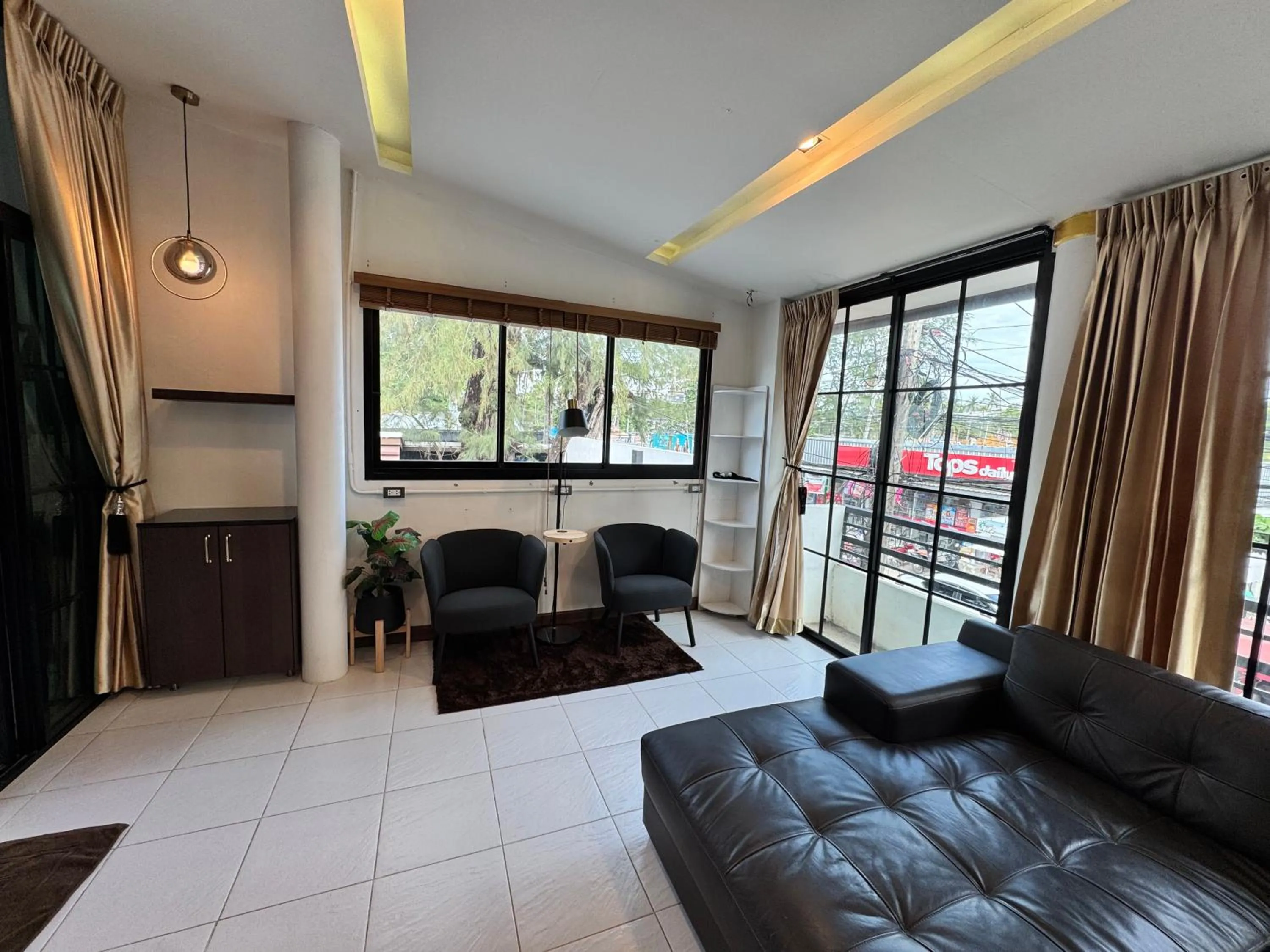 Naiyang Discovery Beach Resort