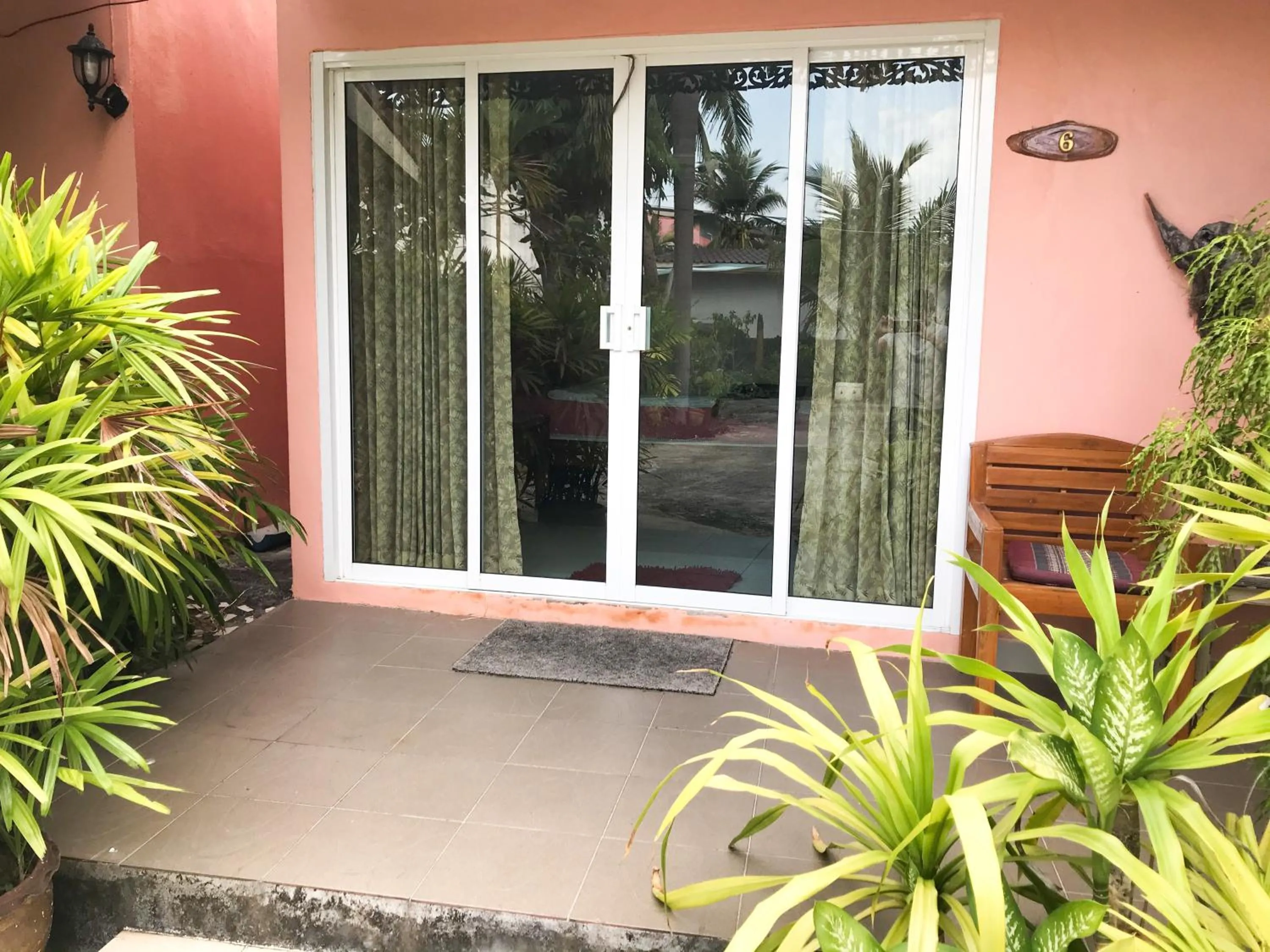 Discovery House Hotel SHA Plus