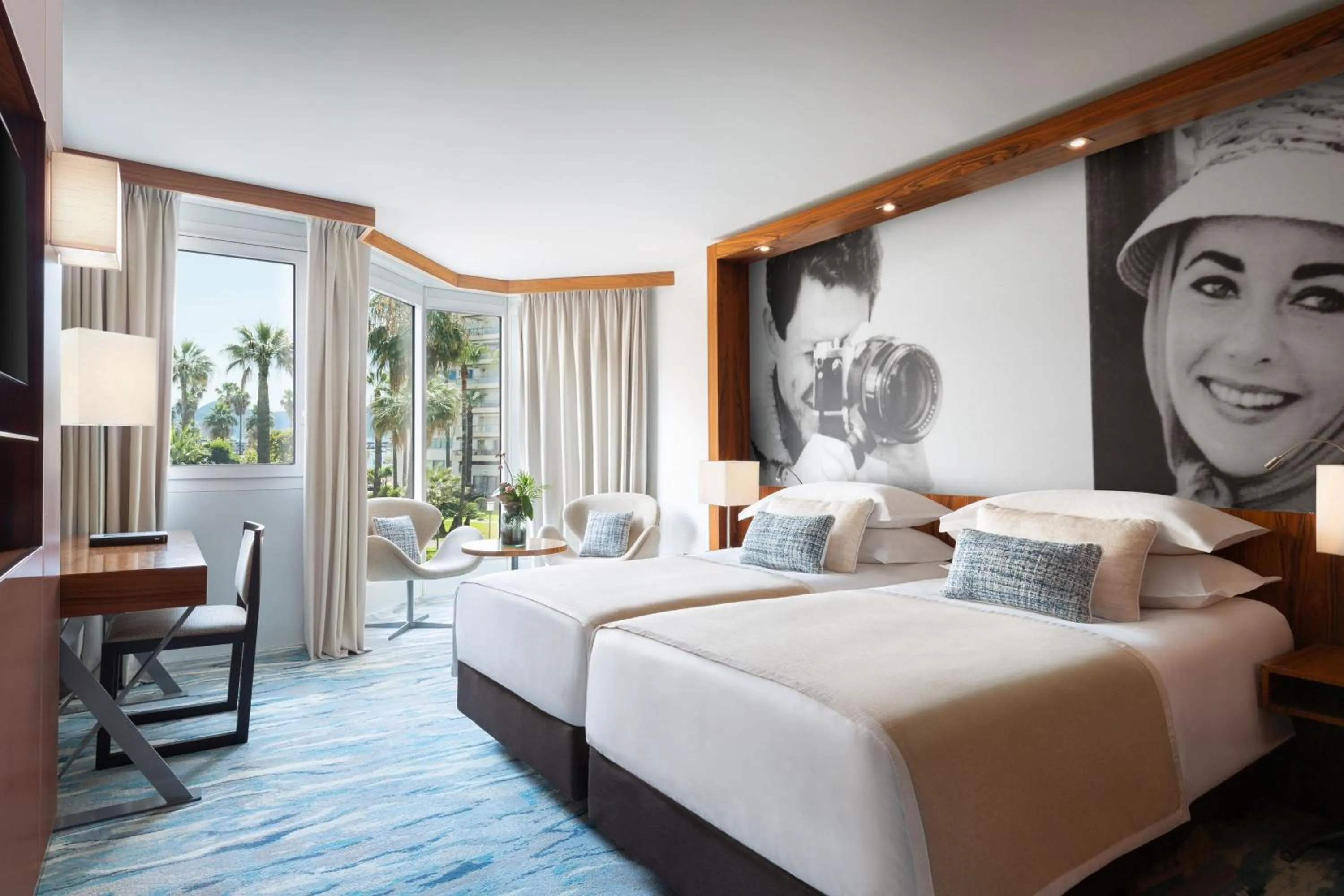 Photo of the whole room, Bed in JW Marriott Cannes