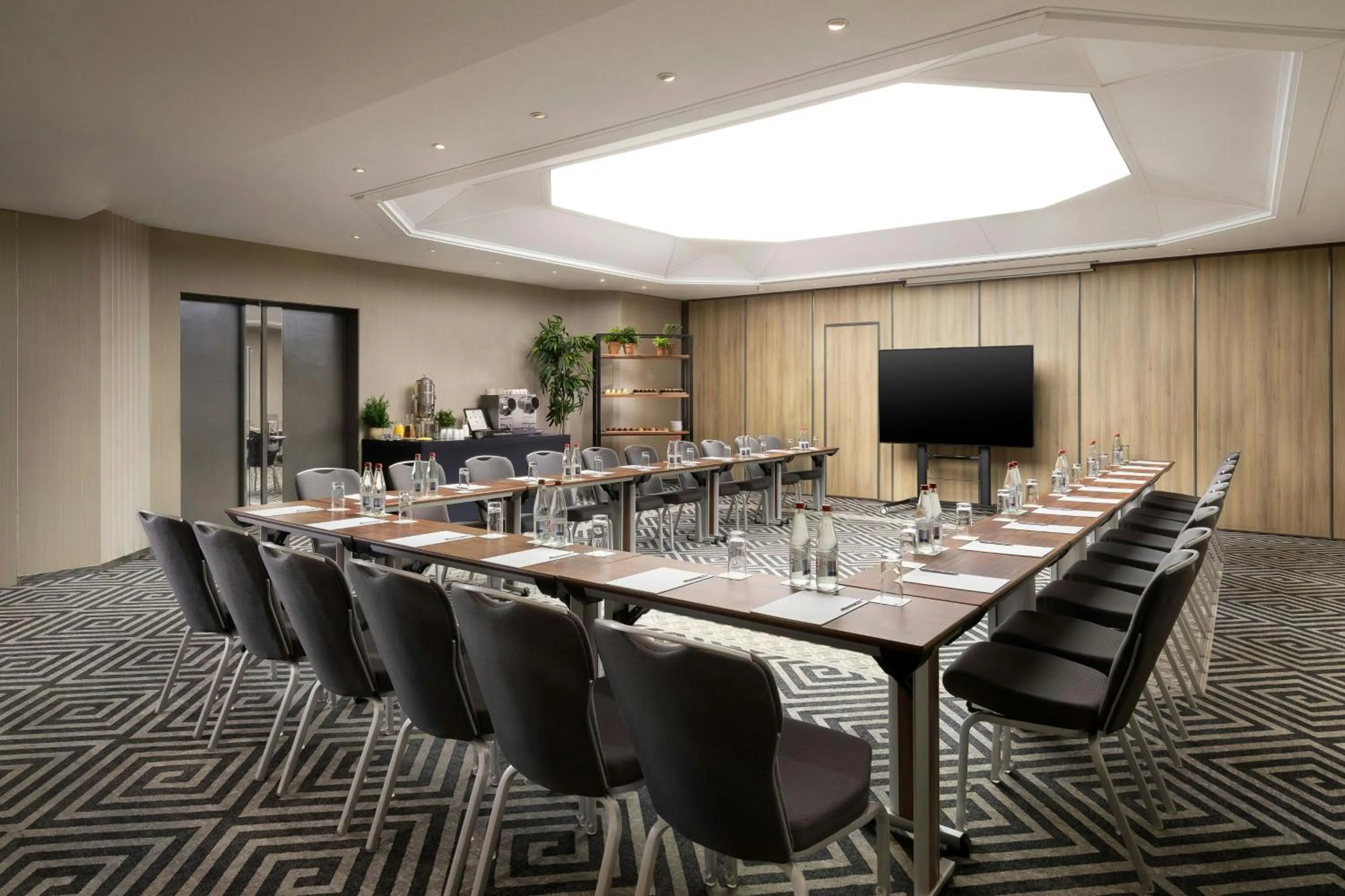 Meeting/conference room in JW Marriott Cannes