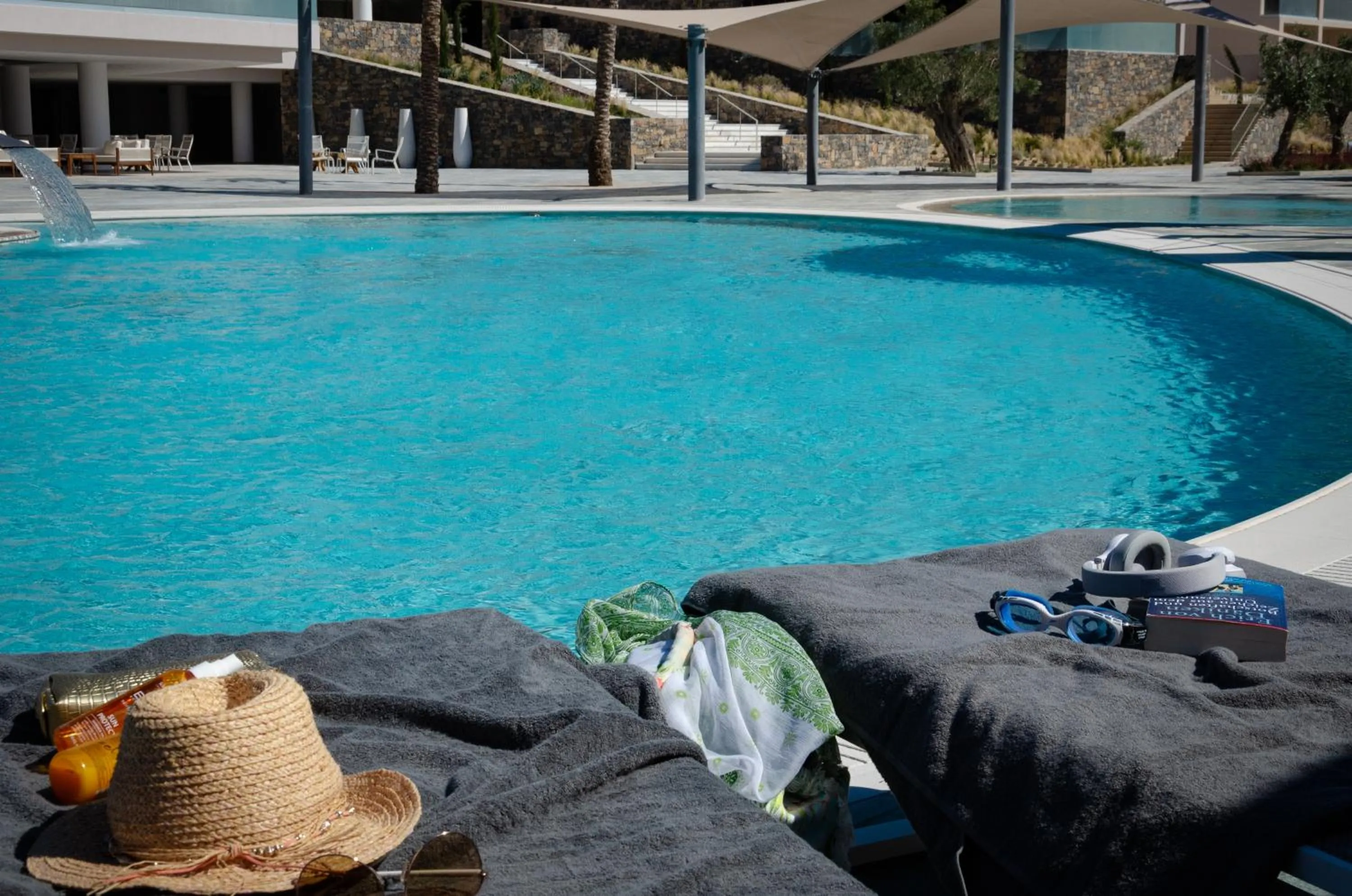Swimming pool in ROBINSON Ierapetra