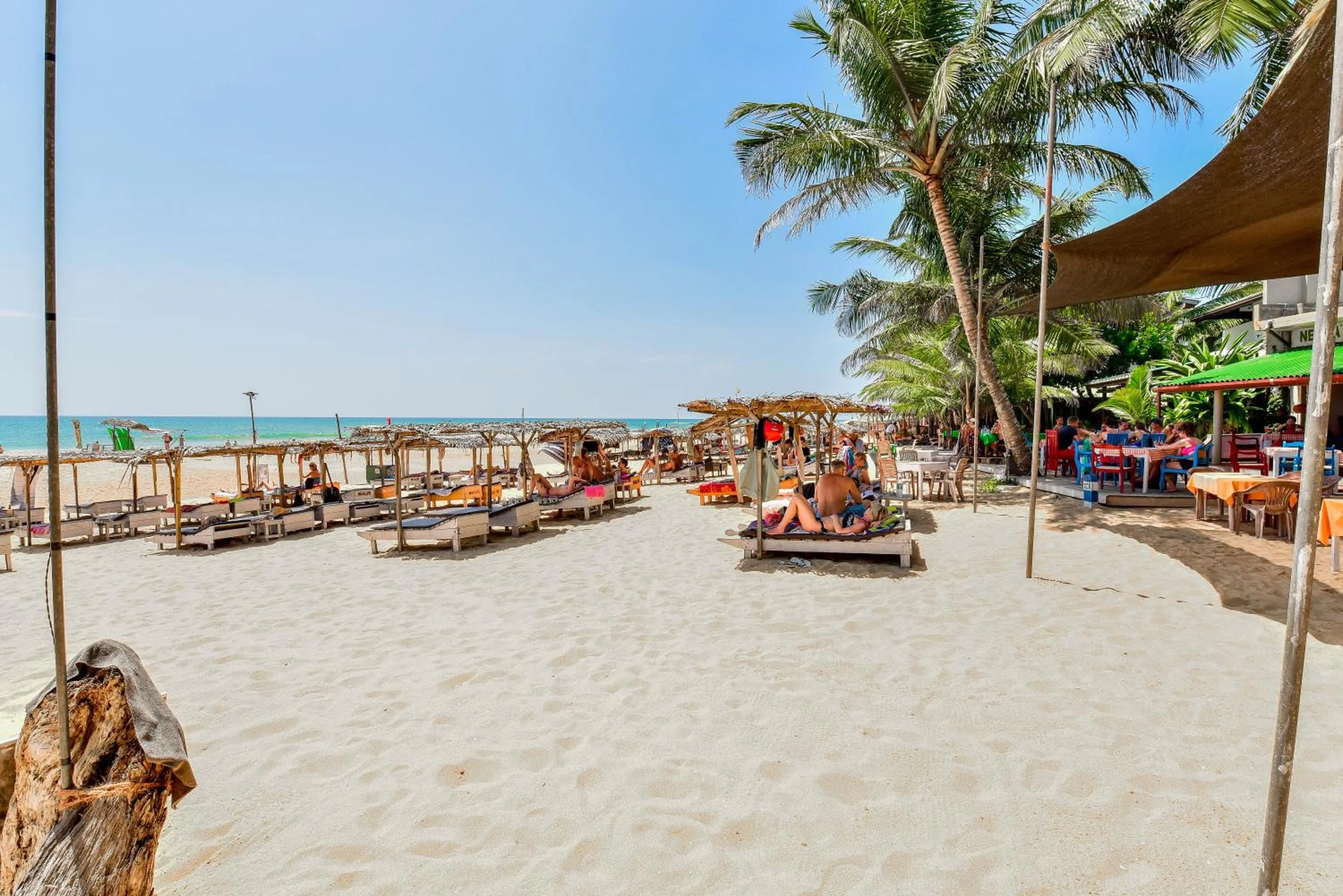 Beach in International Beach Hotel & Restaurant