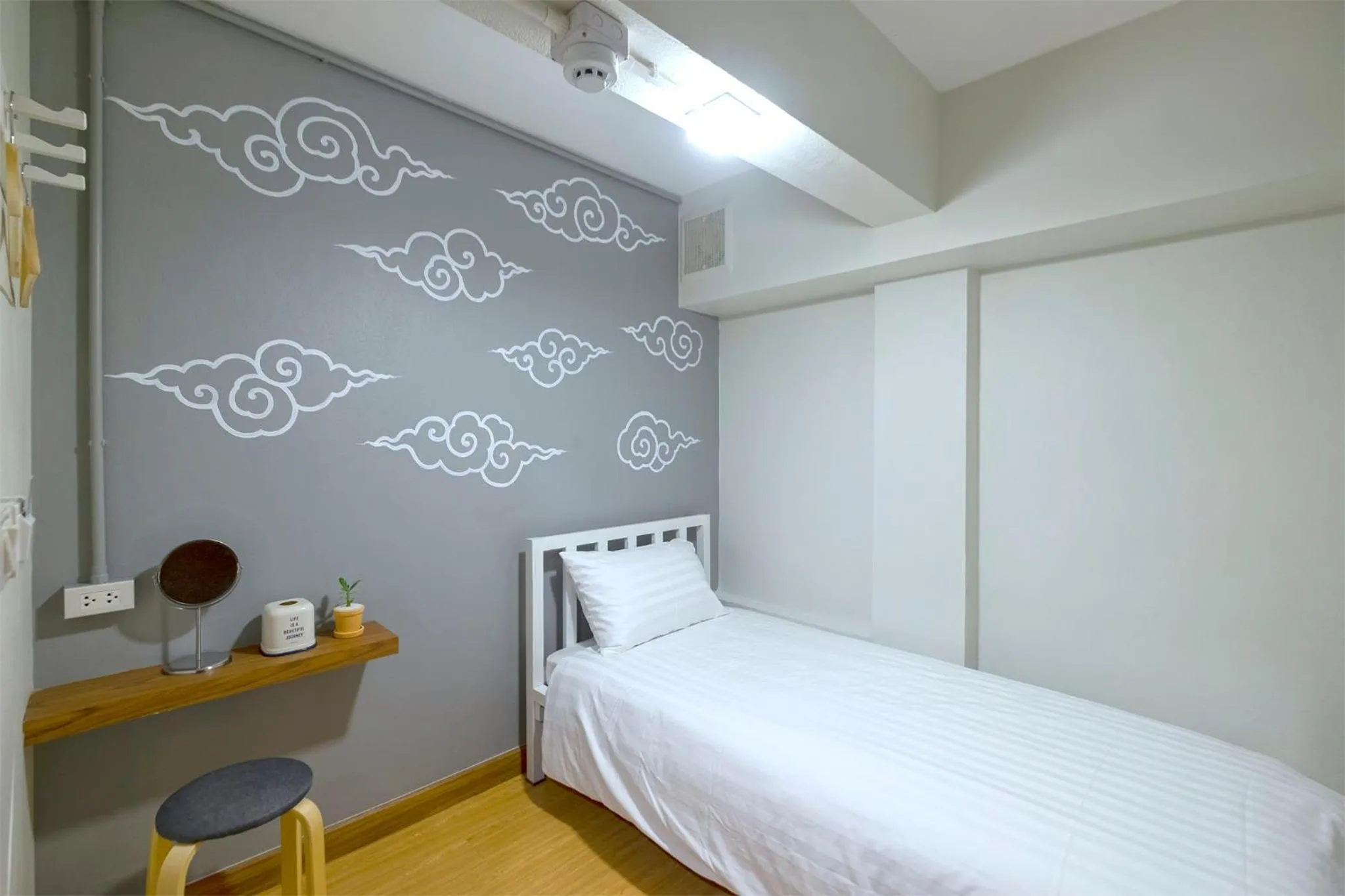 Photo of the whole room, Bed in BED Friends Poshtel