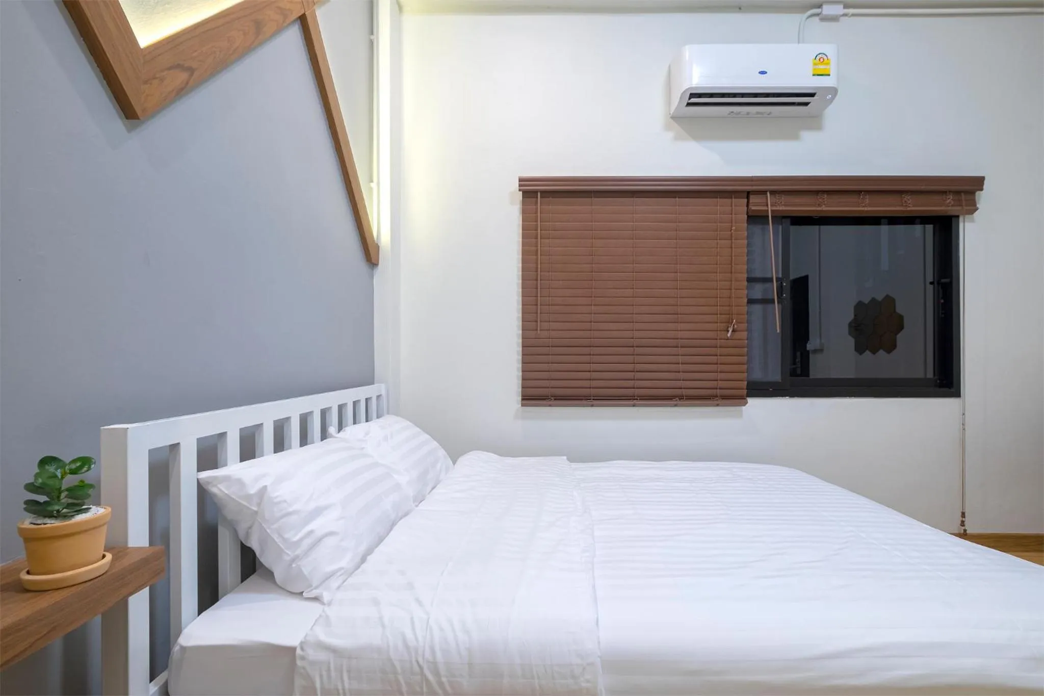 Bed in BED Friends Poshtel